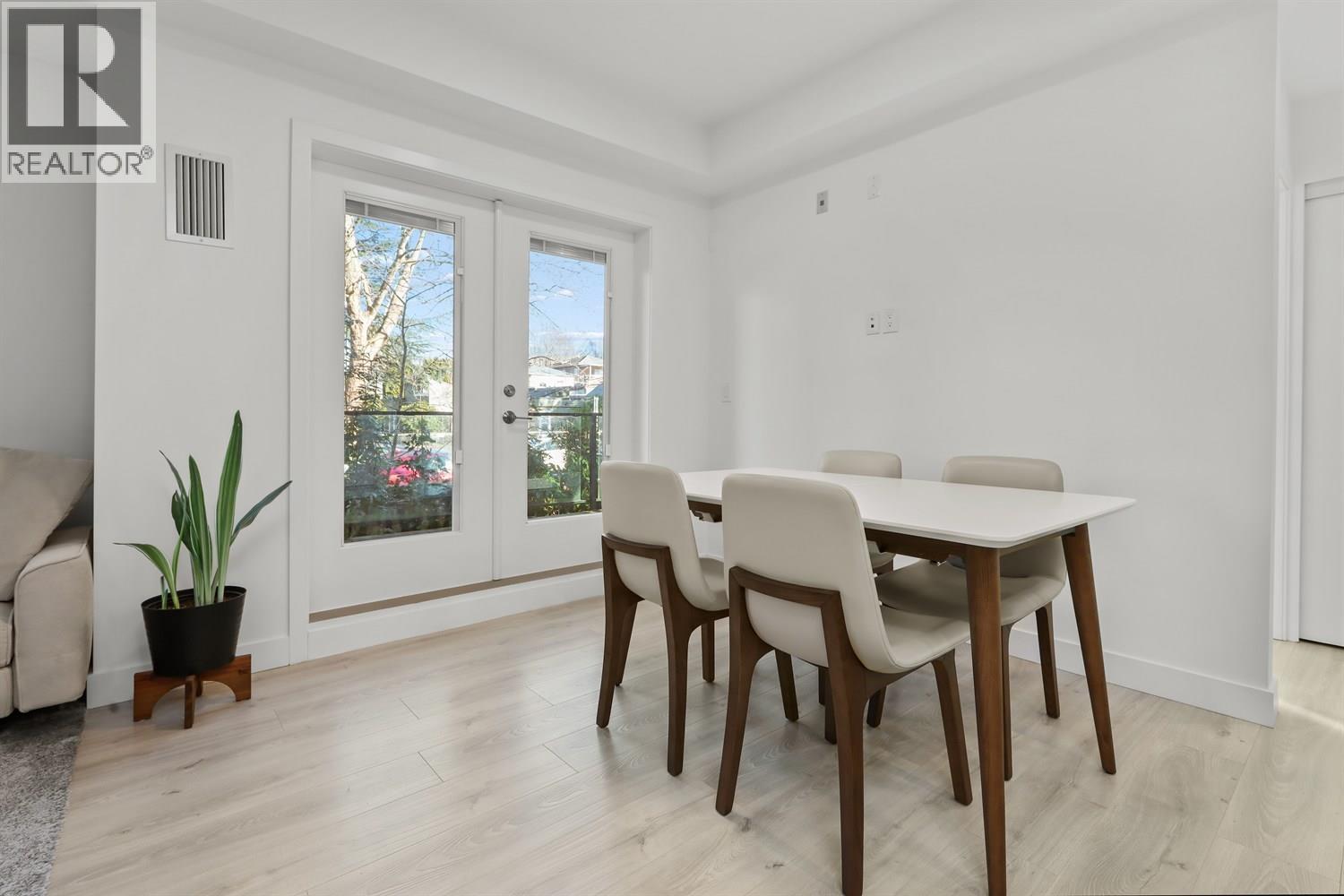 101 2688 Duke Street, Vancouver, British Columbia  V5R 4S9 - Photo 3 - R3084596