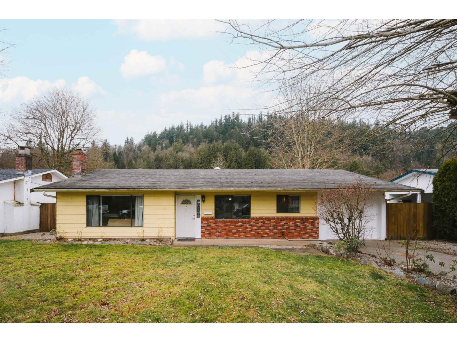 34327 Catchpole Avenue, Mission, British Columbia  V2V 6P2 - Photo 3 - R3084642