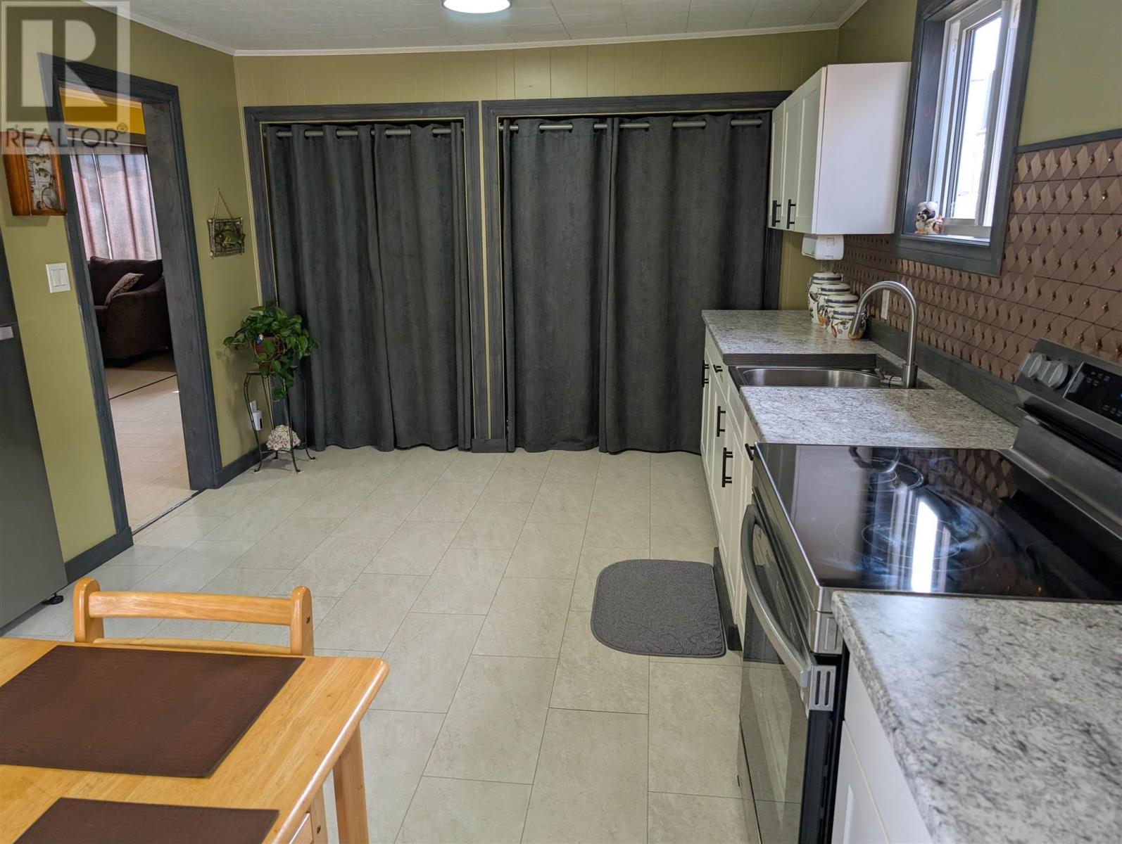 20 Second Ave, Wawa, Ontario P0S 1K0 - Photo 14 - SM260197