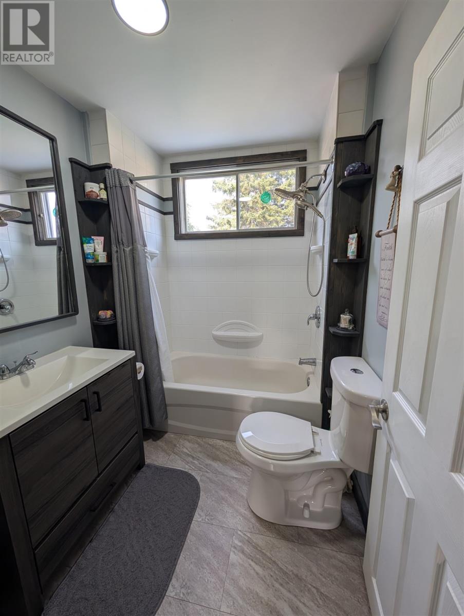 20 Second Ave, Wawa, Ontario P0S 1K0 - Photo 31 - SM260197