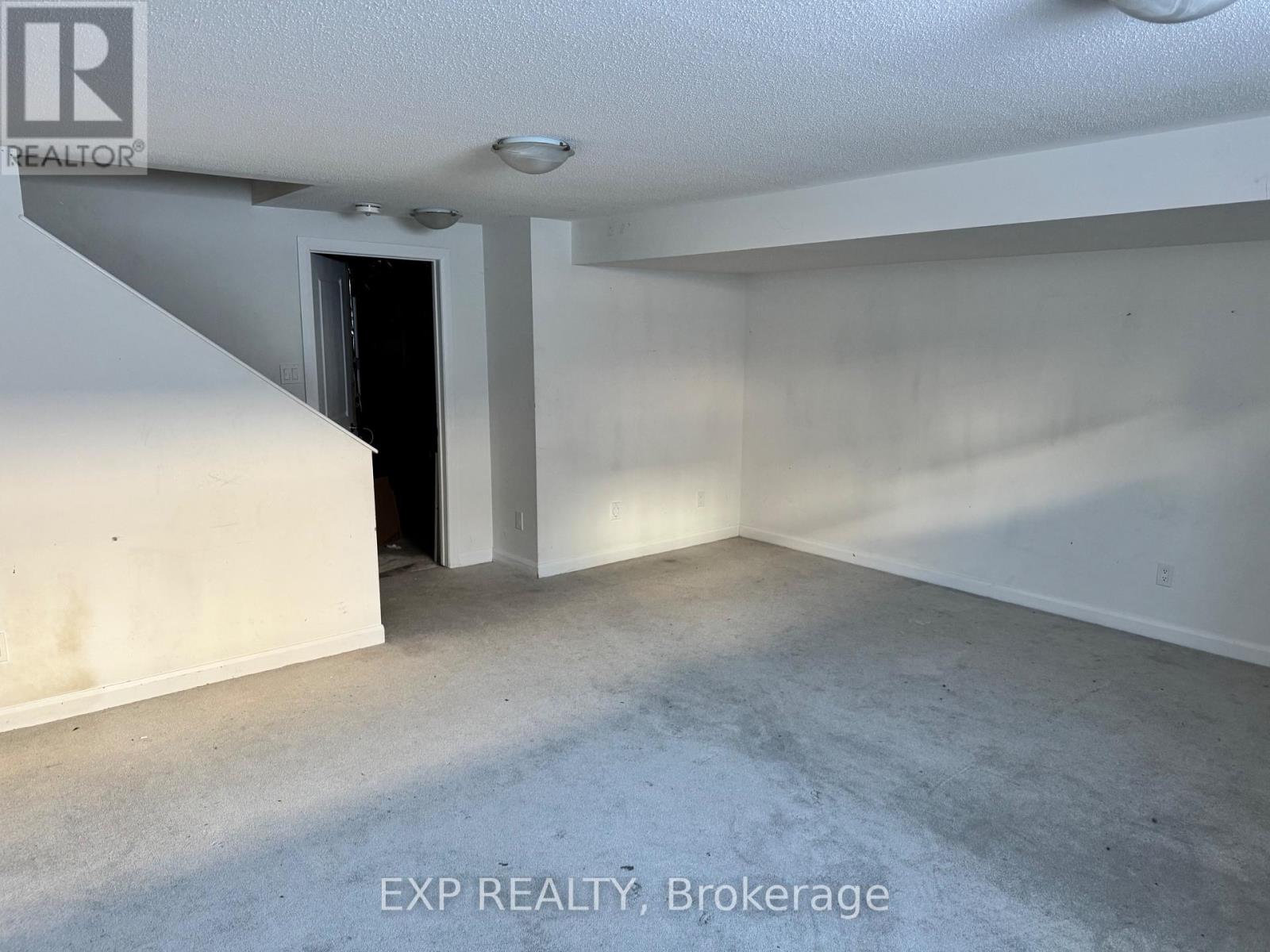 2063 Caltra Crescent, Ottawa, Ontario  K2J 6V4 - Photo 18 - X12740126