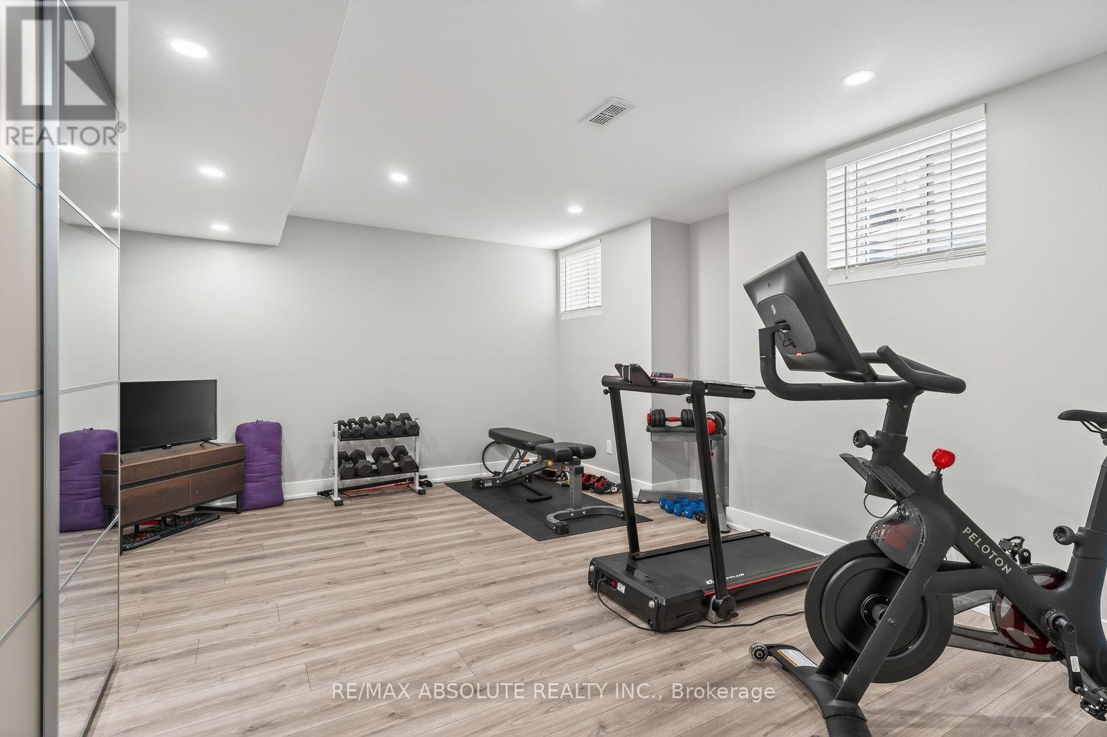 1008 Manege Street, Ottawa, Ontario  K2S 0Y7 - Photo 35 - X12740170