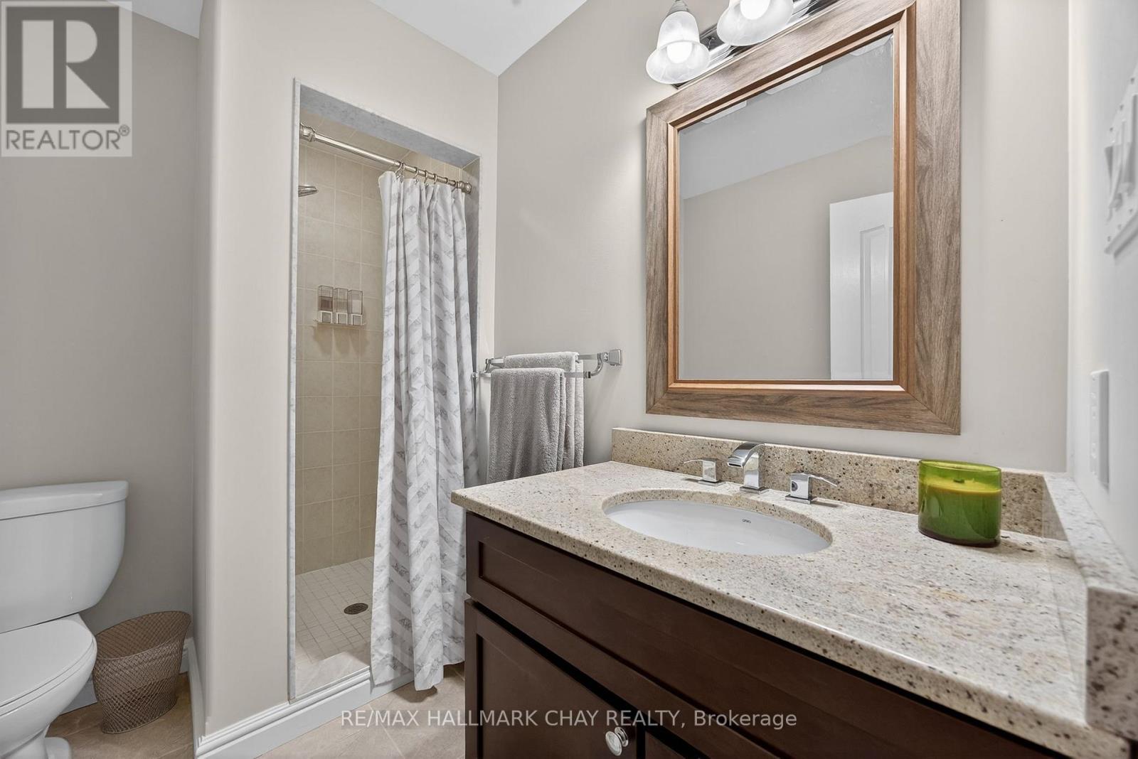 18 Cumming Drive, Barrie, Ontario  L4N 8H6 - Photo 24 - S12739934