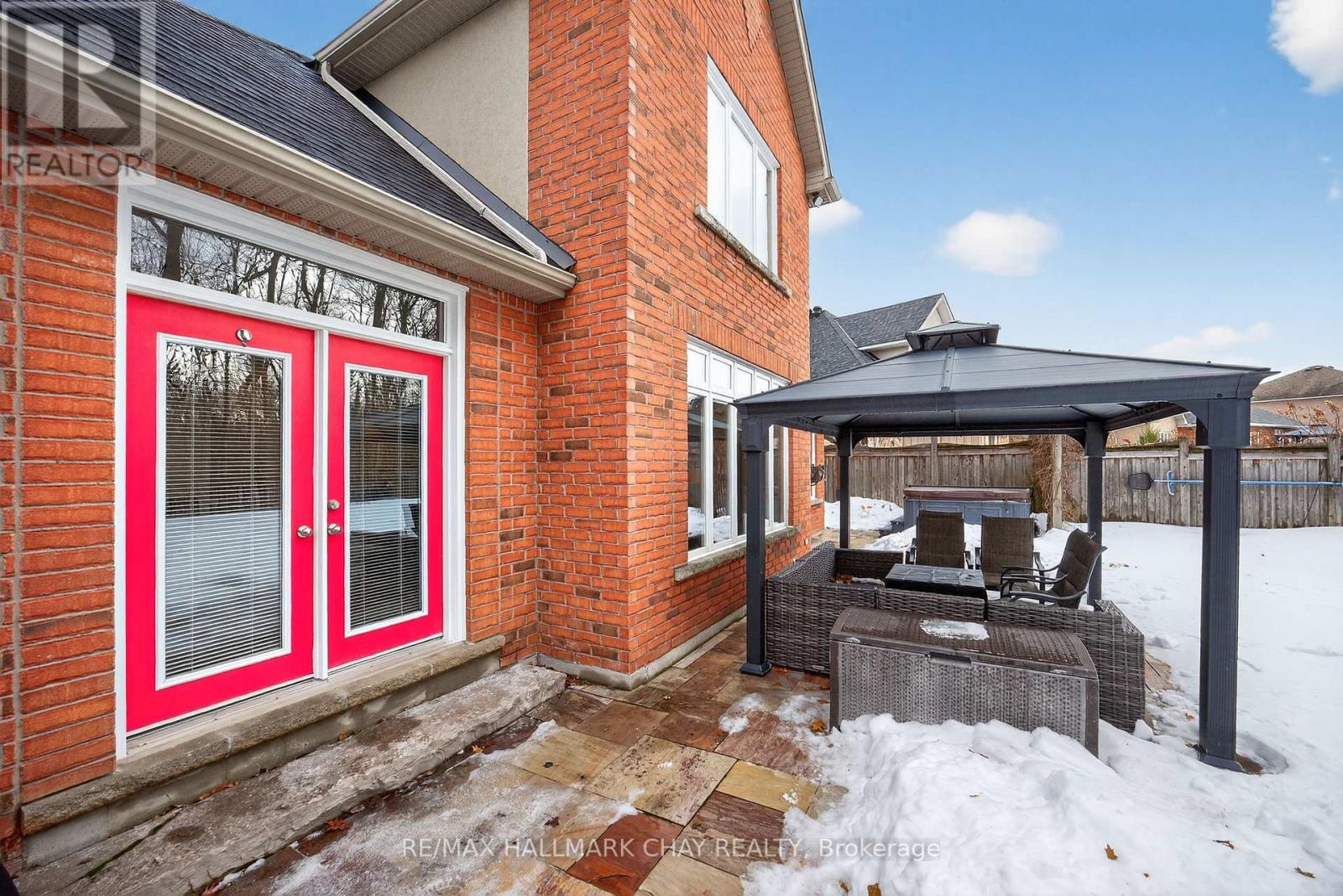 18 Cumming Drive, Barrie, Ontario  L4N 8H6 - Photo 35 - S12739934