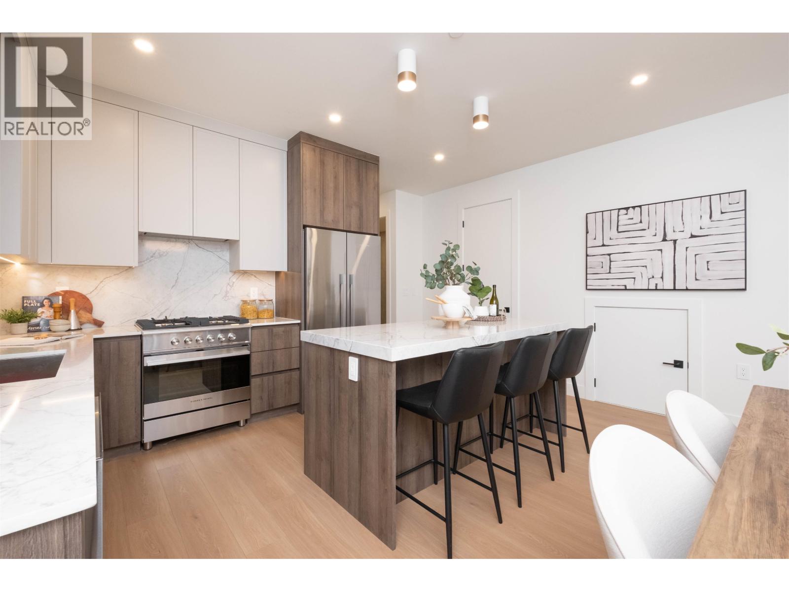 2 2667 E Pender Street, Vancouver, British Columbia V5K 2B6 - Photo 11 - R3084598