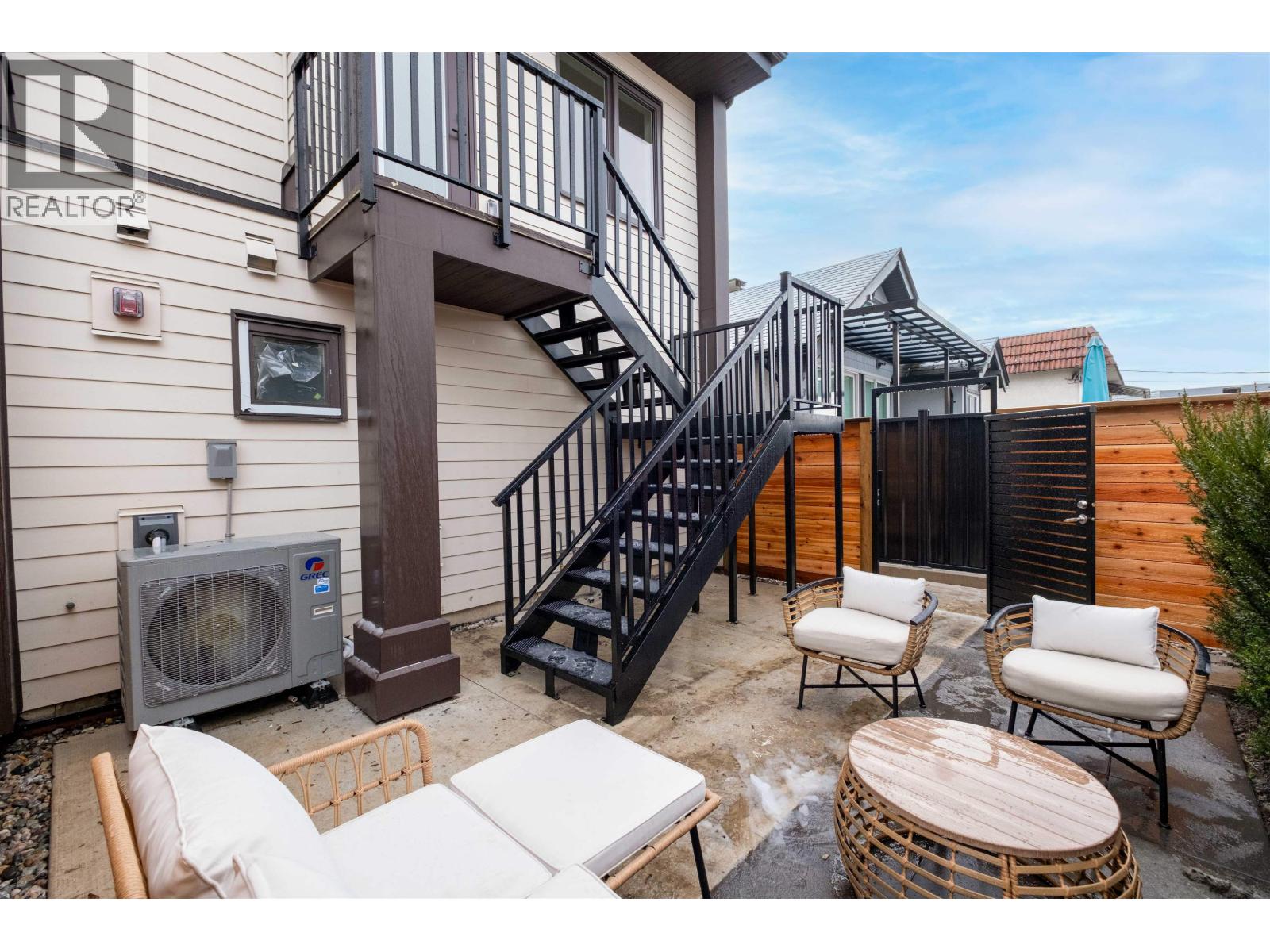 2 2667 E Pender Street, Vancouver, British Columbia V5K 2B6 - Photo 26 - R3084598