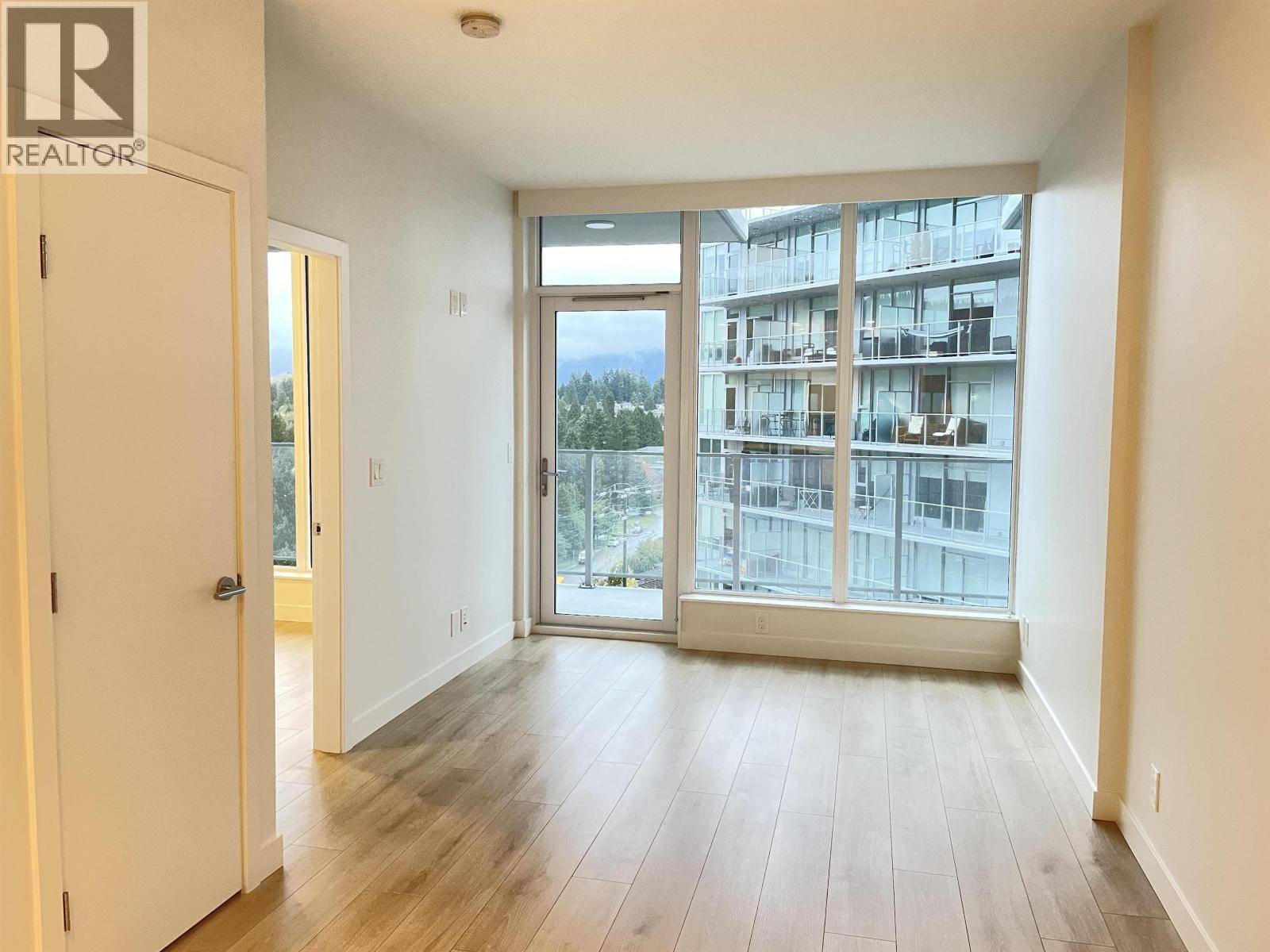 806 567 CLARKE ROAD, Coquitlam, British Columbia