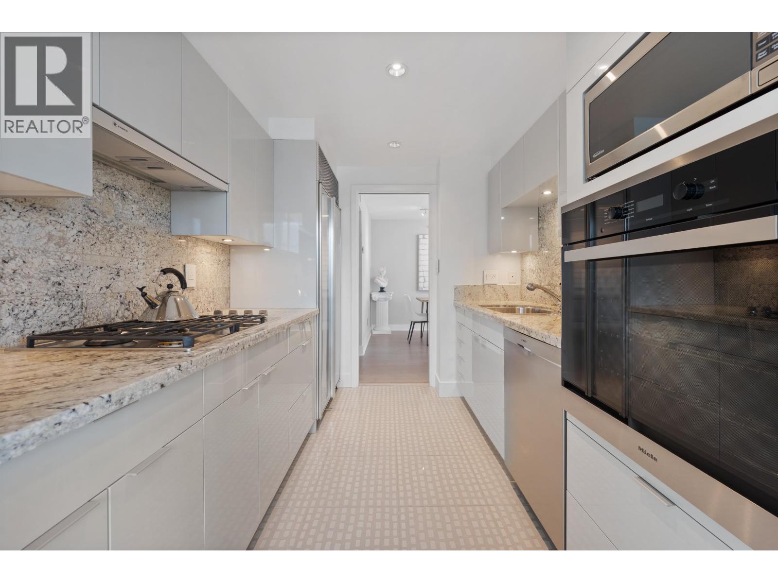 2102 590 Nicola Street, Vancouver, British Columbia  V6G 3J8 - Photo 12 - R3084614