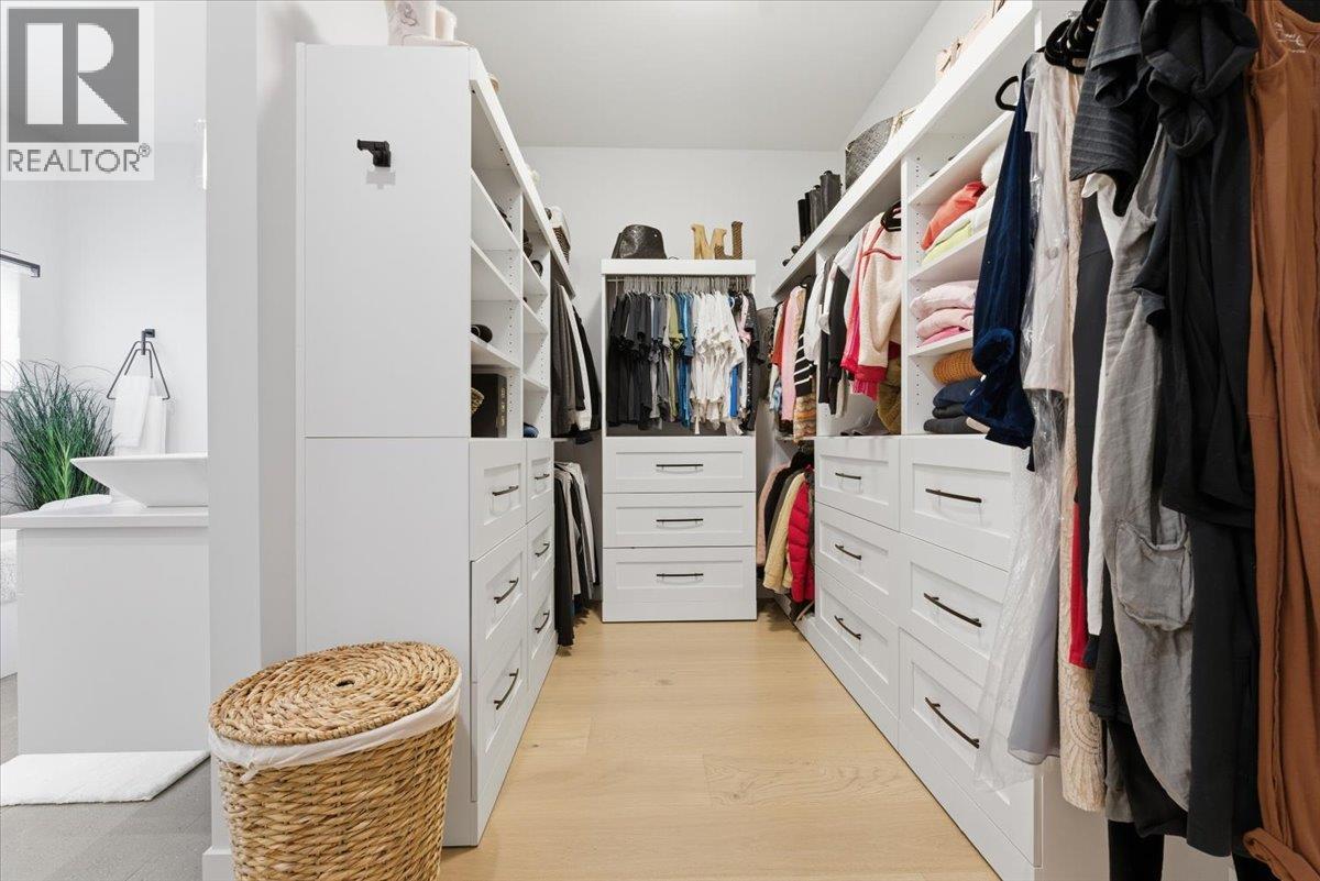 3410 Lakeshore Road Ne, Salmon Arm, British Columbia  V1E 3N4 - Photo 22 - 10373201