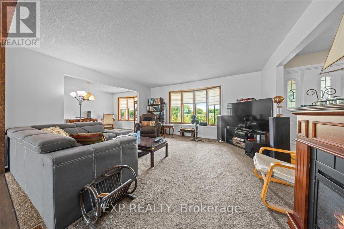 3382 Carp Road, Ottawa, Ontario  K0A 1L0 - Photo 5 - X12734948