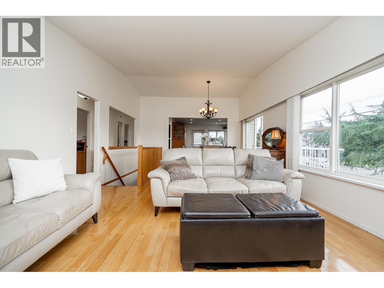 1415 Cornell Avenue, Coquitlam, British Columbia  V3J 2Z8 - Photo 5 - R3084636