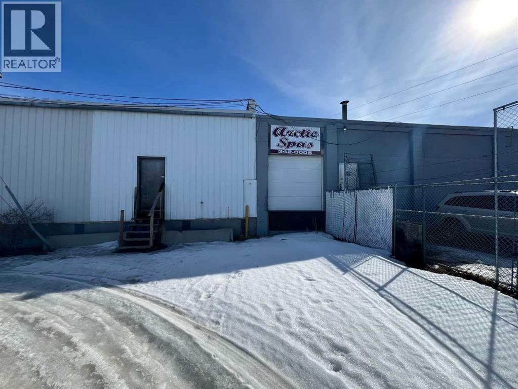 2, 5804 50 Avenue, Red Deer, Alberta  T4N 4C2 - Photo 2 - A2279556