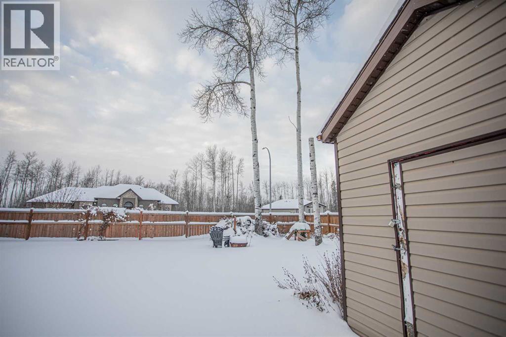 2 Black Spruce Drive, High Level, Alberta  T0H 1Z0 - Photo 45 - A2274355