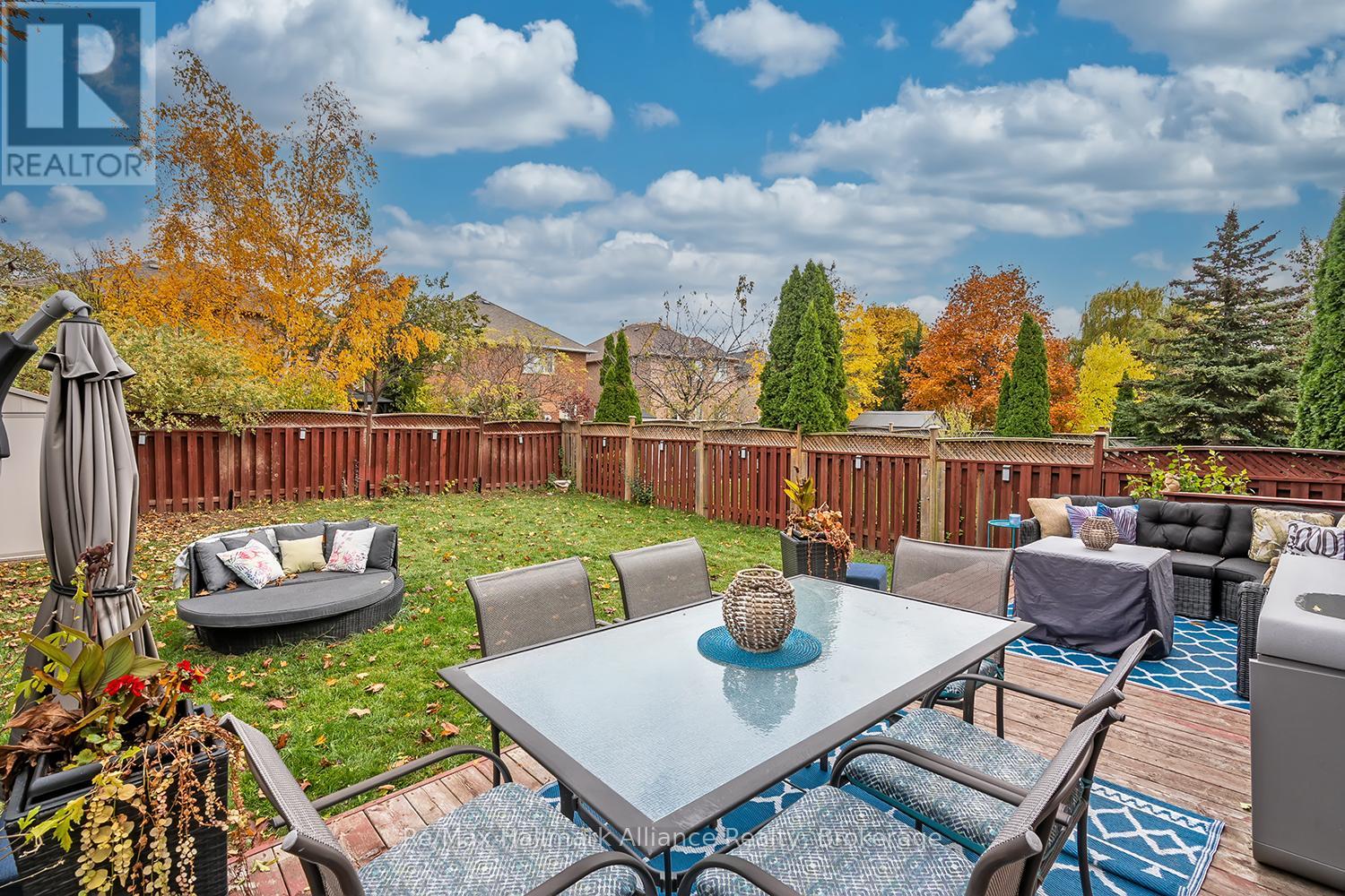 2411 East Gate Crescent, Oakville, Ontario  L6H 6L1 - Photo 37 - W12740002