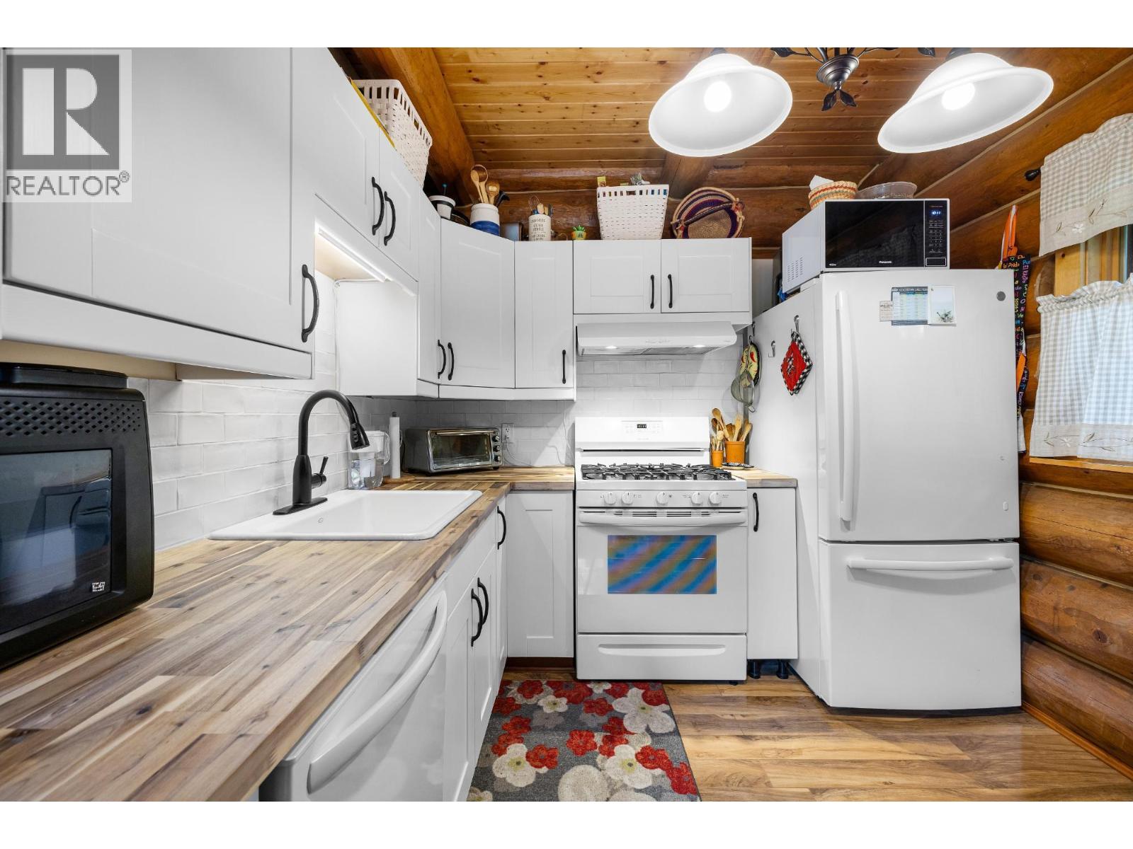 14296 Maia Lane, Gray Creek, British Columbia  V0B 1S0 - Photo 20 - 10374172