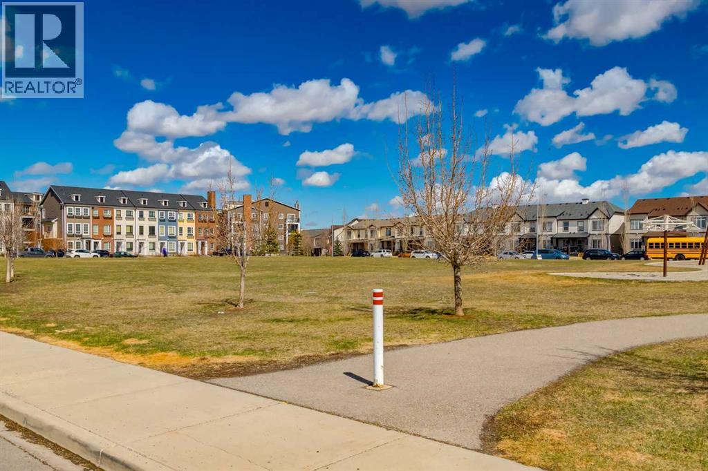 215 Copperpond Common Se, Calgary, Alberta  T2Z 1G5 - Photo 30 - A2273733