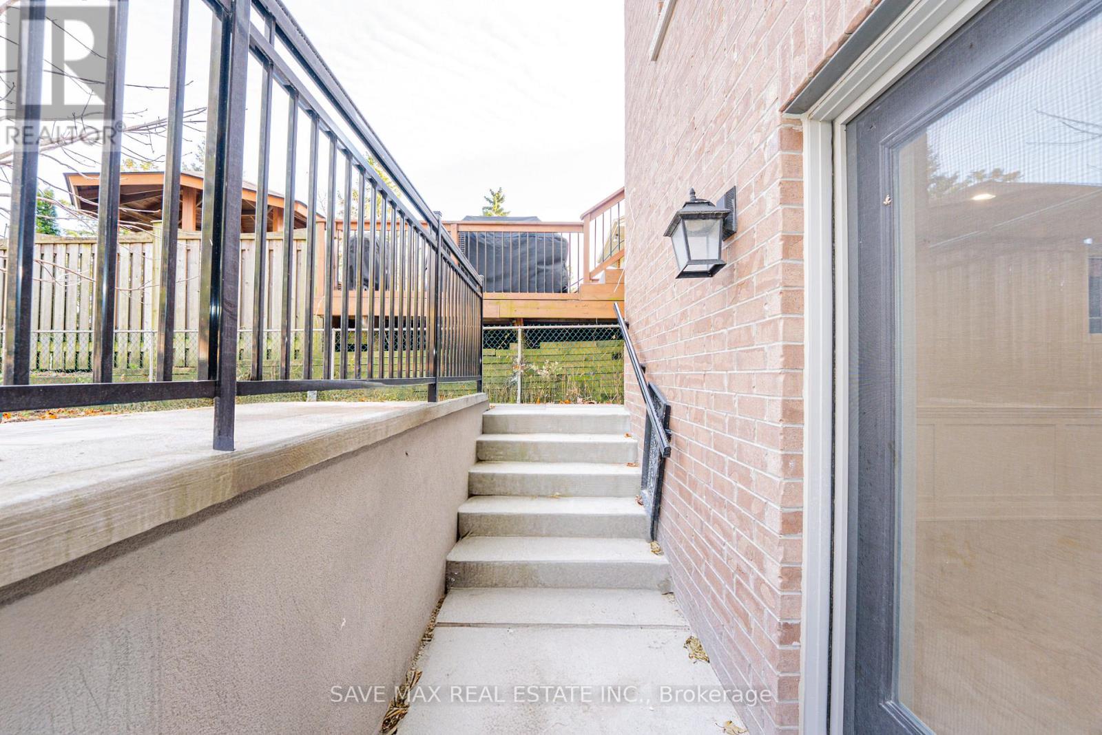 Bsmt - 337 Centennial Road, Toronto, Ontario  M1C 2A4 - Photo 33 - E12740130