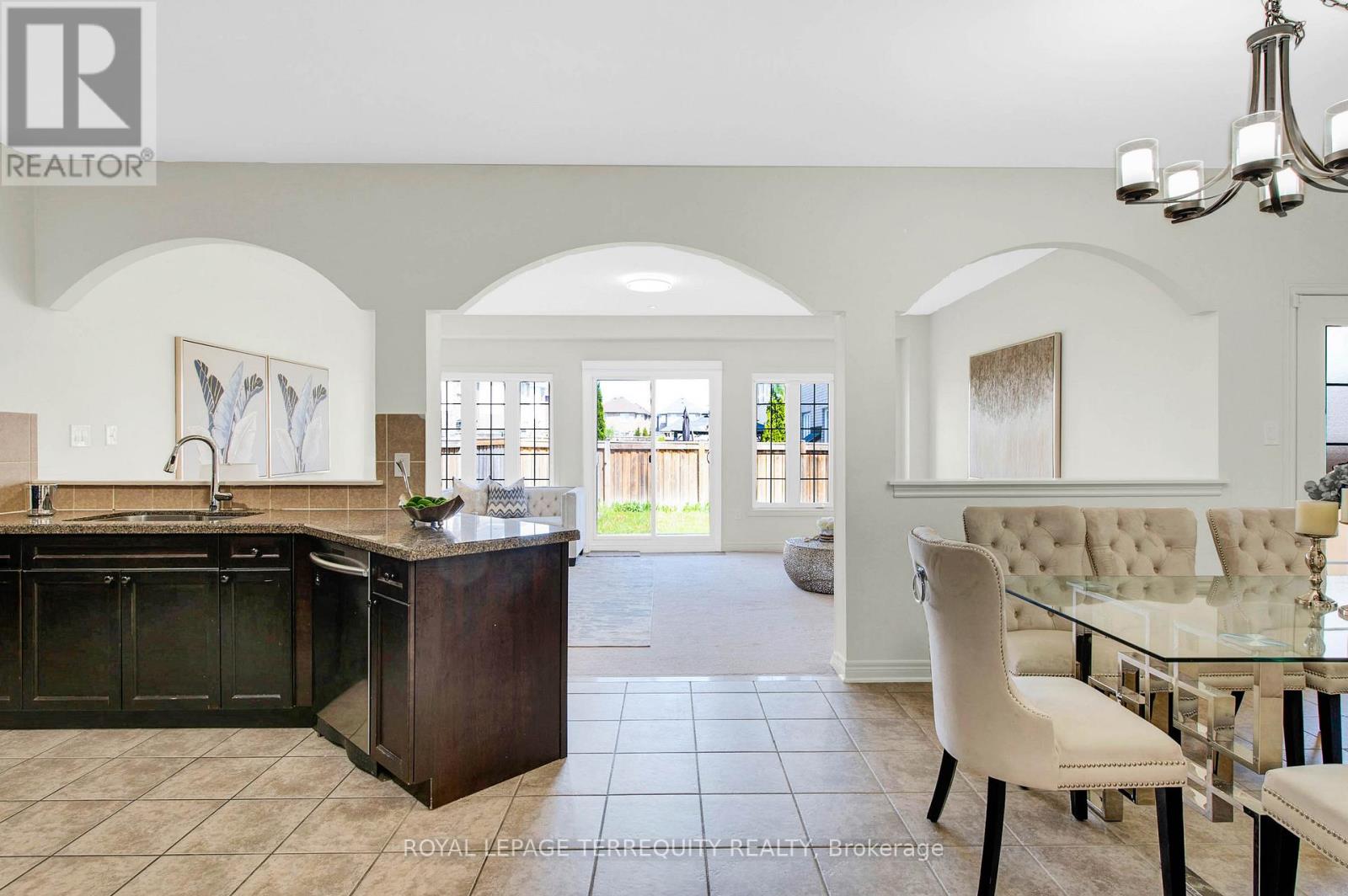 36 Crellin Street, Ajax, Ontario  L1Z 0P1 - Photo 11 - E12740138