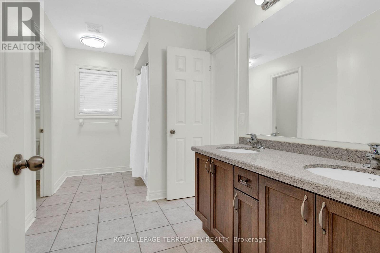 36 Crellin Street, Ajax, Ontario  L1Z 0P1 - Photo 36 - E12740138