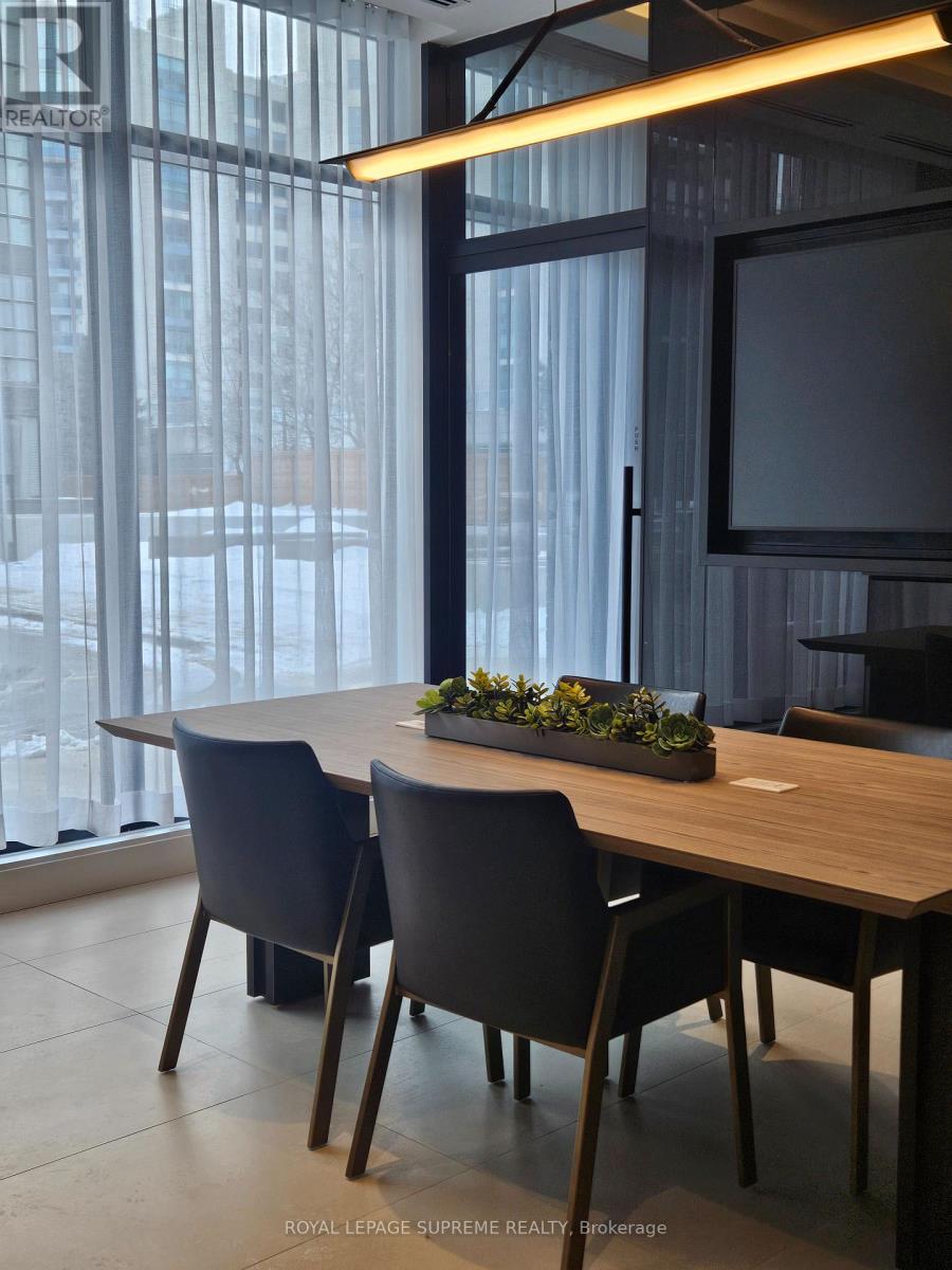 317 - 1604 Charles Street, Whitby, Ontario  L1N 0P2 - Photo 3 - E12740158