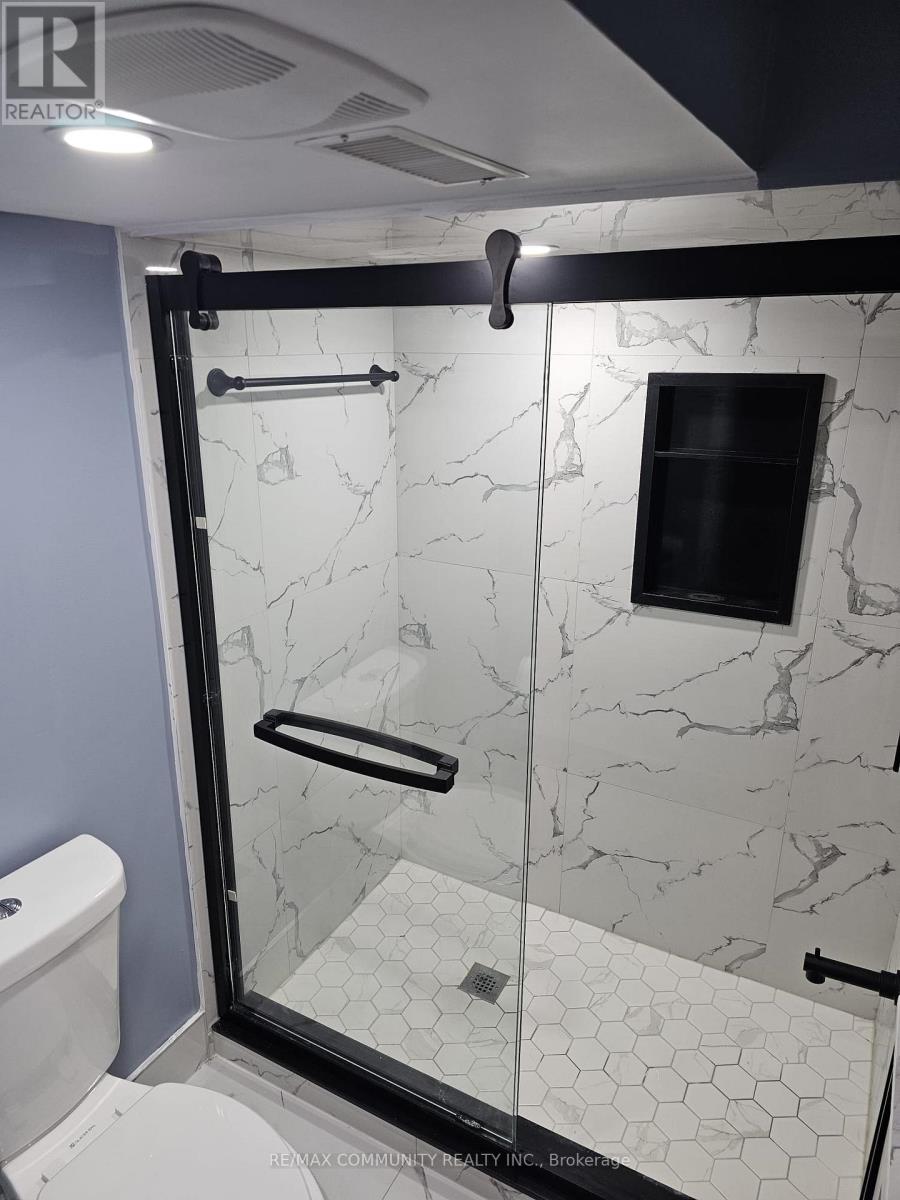 52 Rivendell Trail, Toronto, Ontario  M1X 2B8 - Photo 11 - E12740168