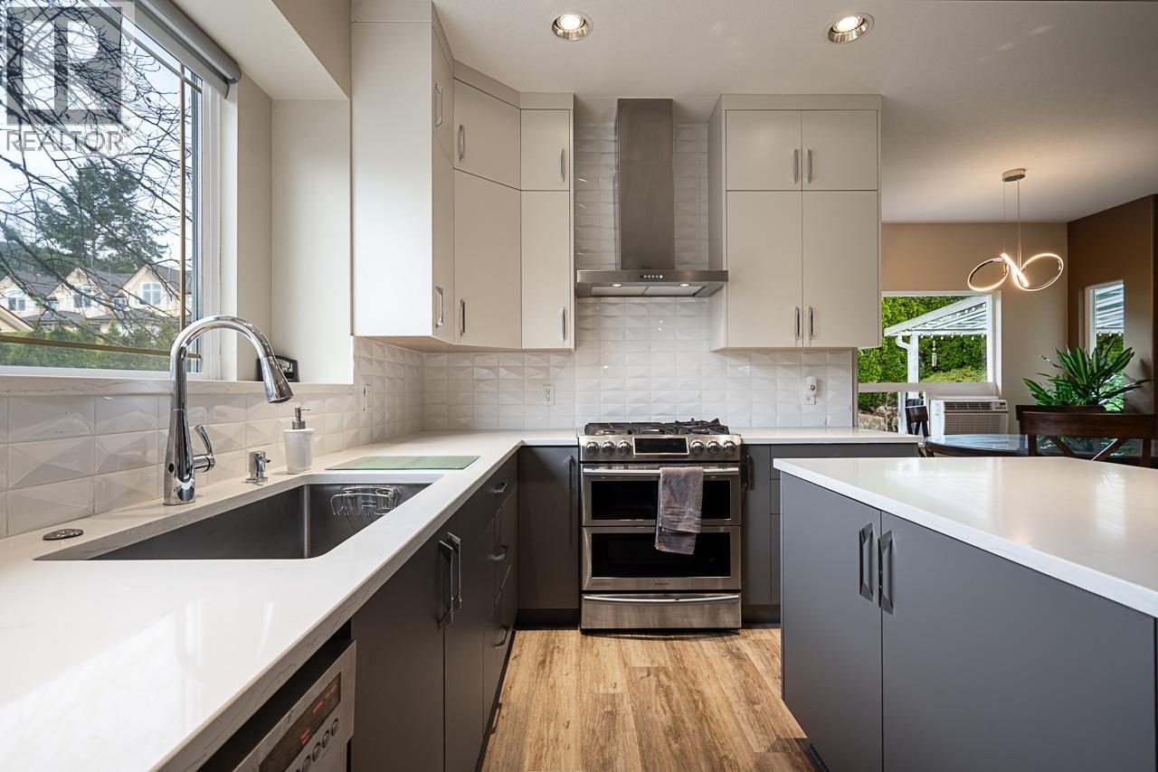 1501 Eagle Mountain Drive, Coquitlam, British Columbia  V3E 2Y6 - Photo 6 - R3084244