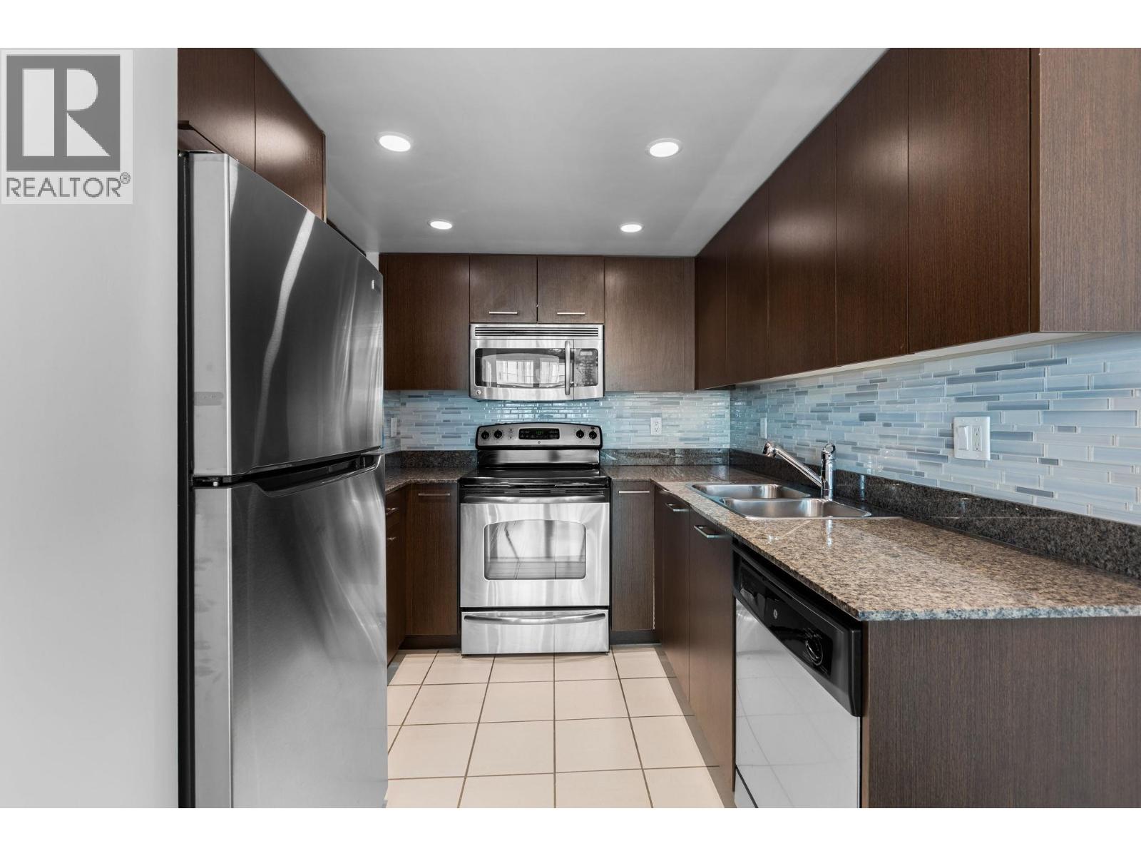 706 1212 Howe Street, Vancouver, British Columbia  V6Z 2M9 - Photo 15 - R3084592