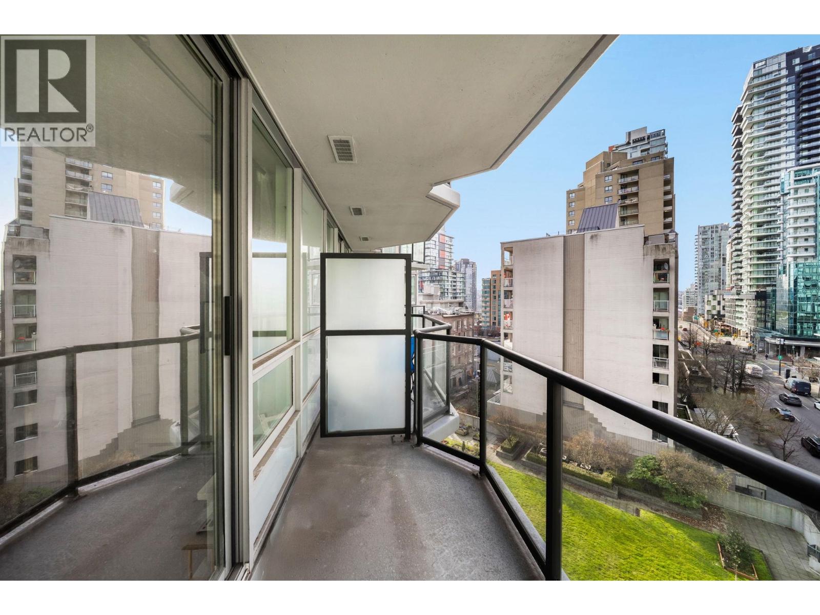 706 1212 Howe Street, Vancouver, British Columbia  V6Z 2M9 - Photo 5 - R3084592