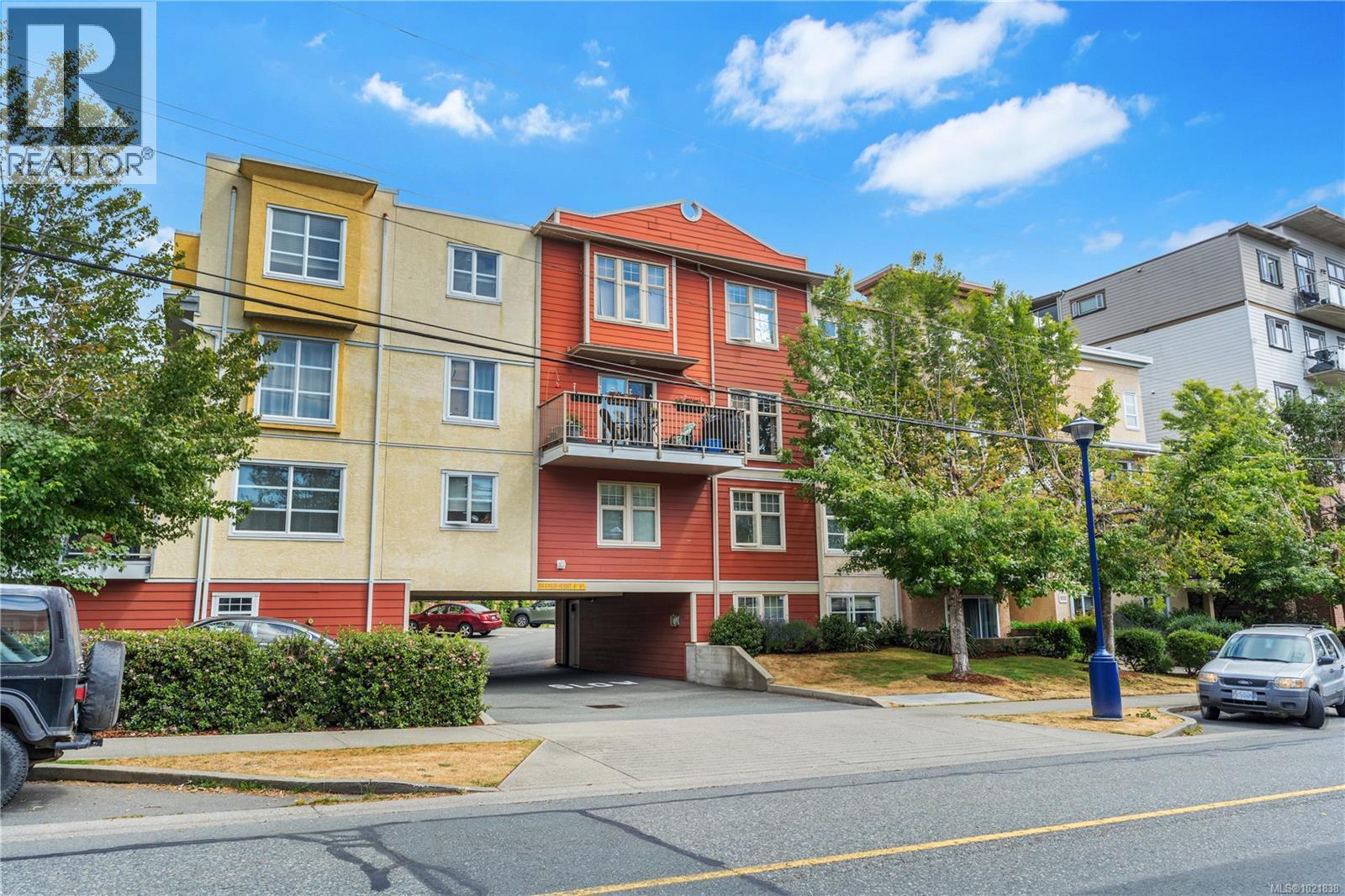 201 908 Brock Ave, Langford, British Columbia