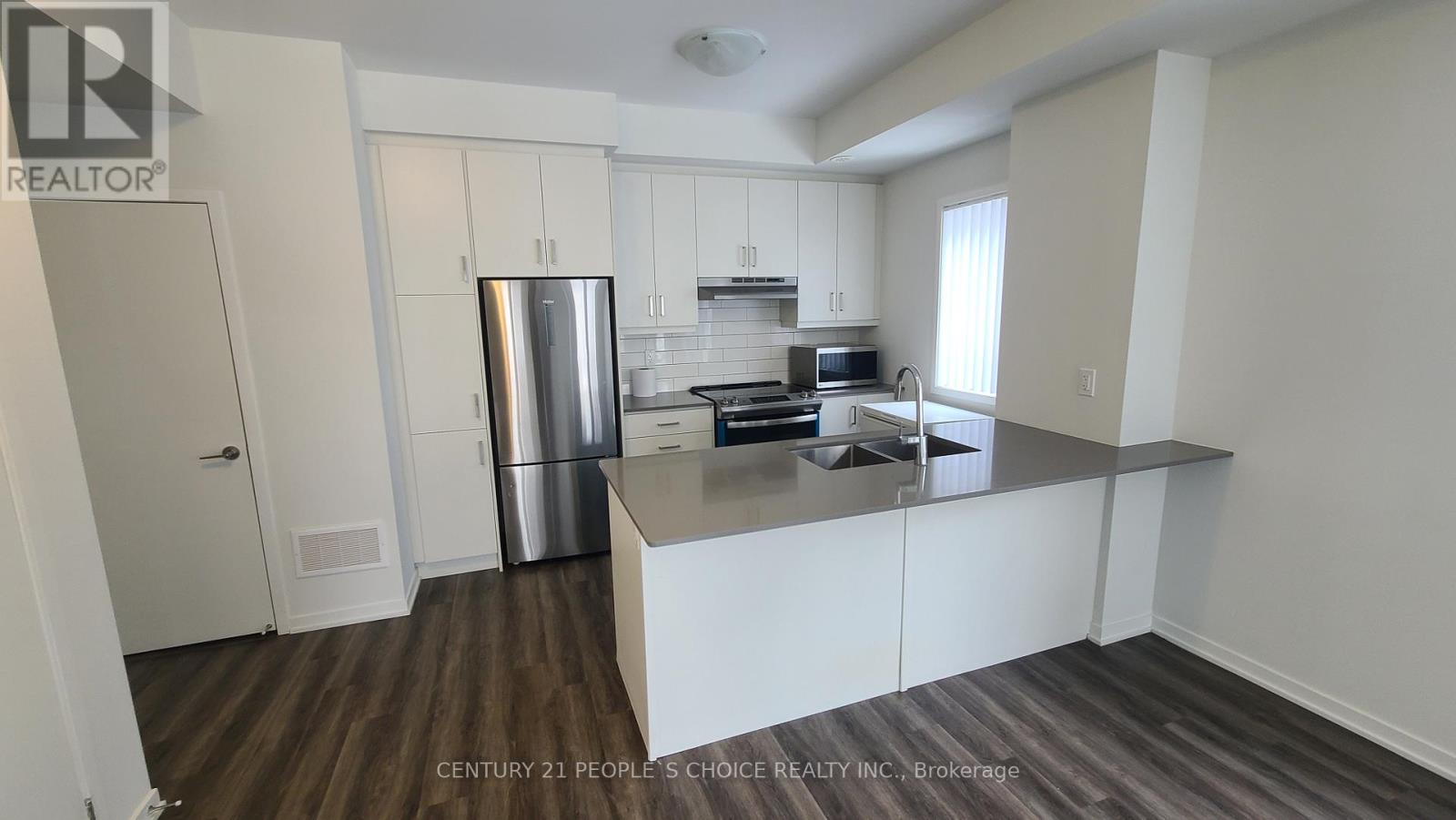 183 - 151 Honeycrisp Crescent, Vaughan, Ontario  L4K 0N7 - Photo 22 - N12740160