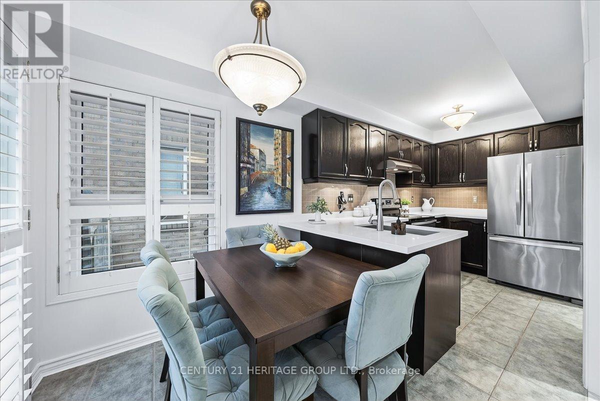 23 Long Point Drive, Richmond Hill, Ontario  L4E 3W9 - Photo 13 - N12740178