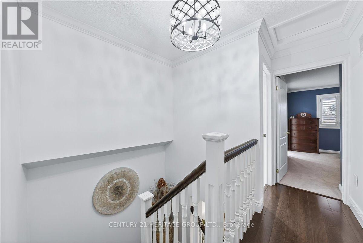 23 Long Point Drive, Richmond Hill, Ontario  L4E 3W9 - Photo 21 - N12740178