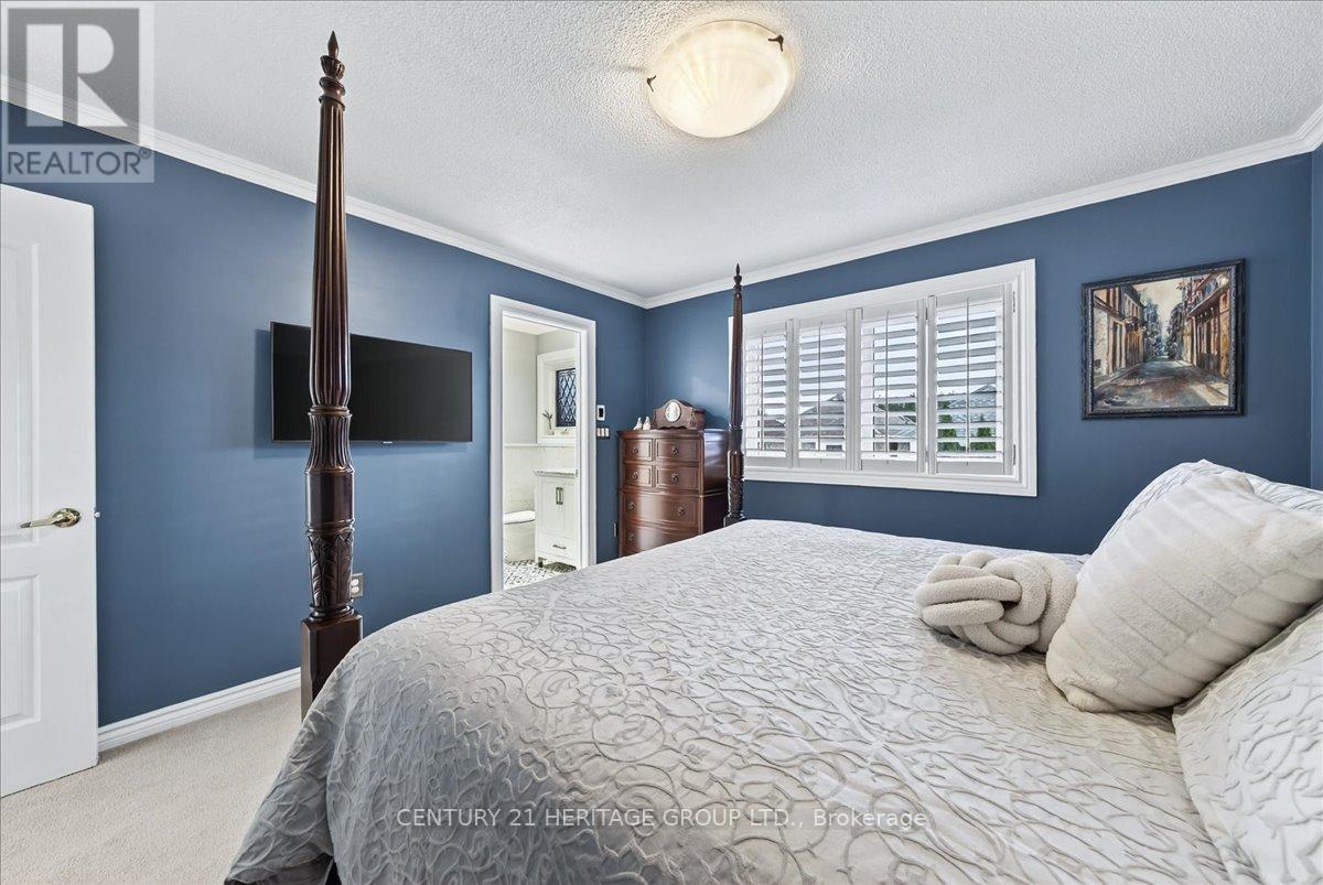 23 Long Point Drive, Richmond Hill, Ontario  L4E 3W9 - Photo 23 - N12740178