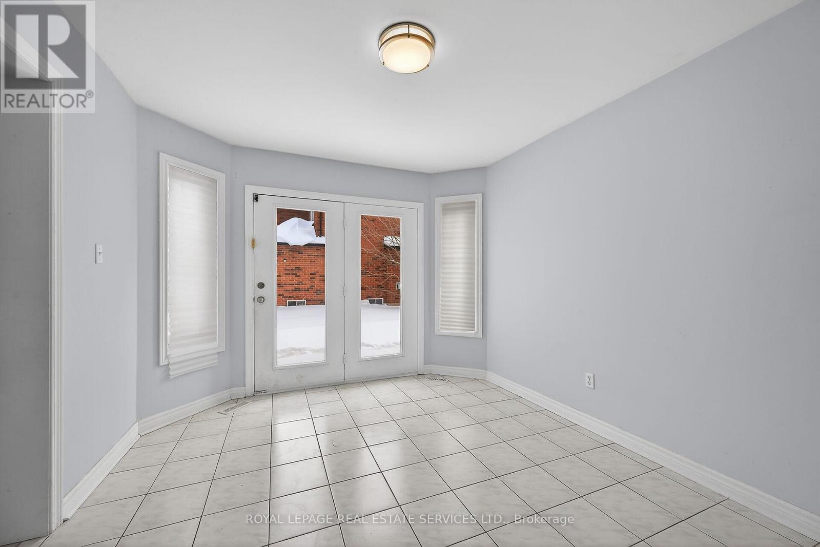 104 Inverhuron Trail, Oakville, Ontario  L6H 5Z4 - Photo 11 - W12629394