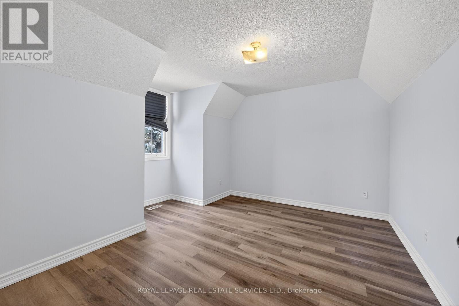 104 Inverhuron Trail, Oakville, Ontario  L6H 5Z4 - Photo 20 - W12629394