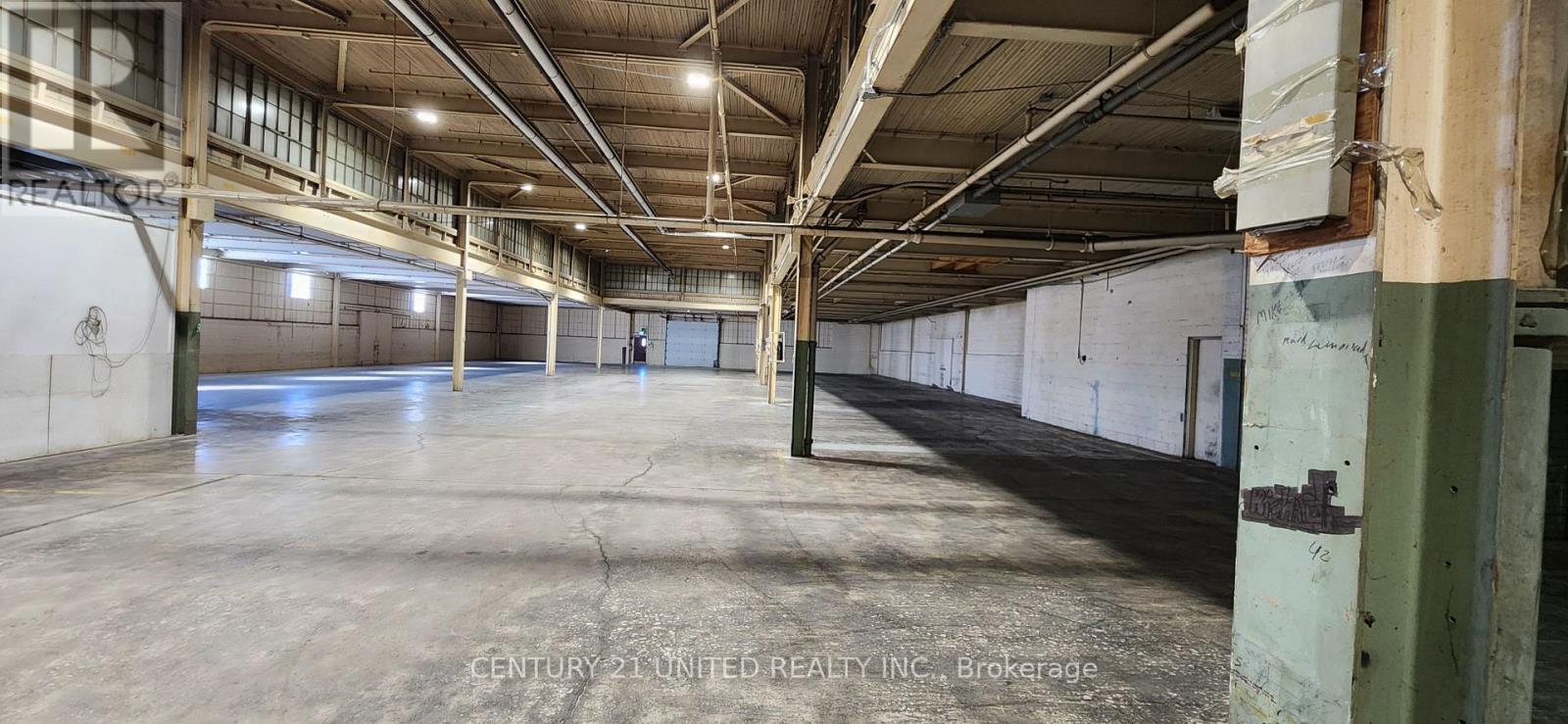 4 - 739 Monaghan Road, Peterborough, Ontario  K9J 5J9 - Photo 5 - X12452003