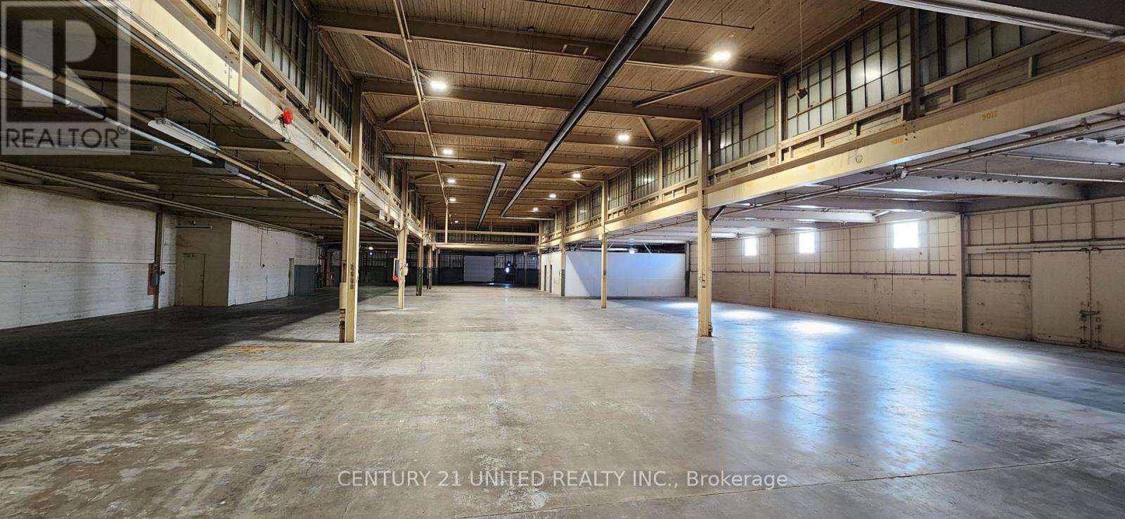 4 - 739 Monaghan Road, Peterborough, Ontario  K9J 5J9 - Photo 8 - X12452003