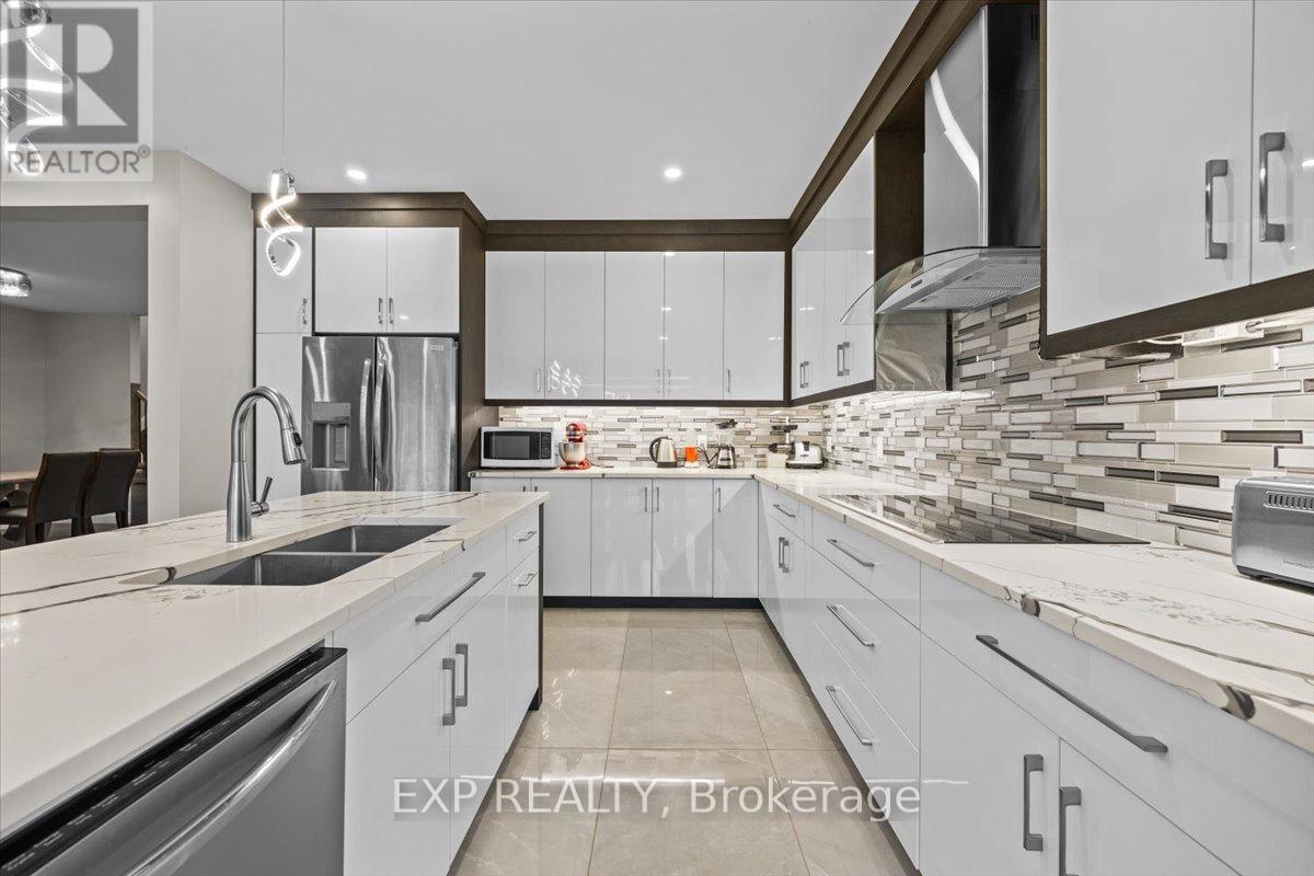 348 Abbeydale Circle, Ottawa, Ontario  K2K 0E9 - Photo 13 - X12662442