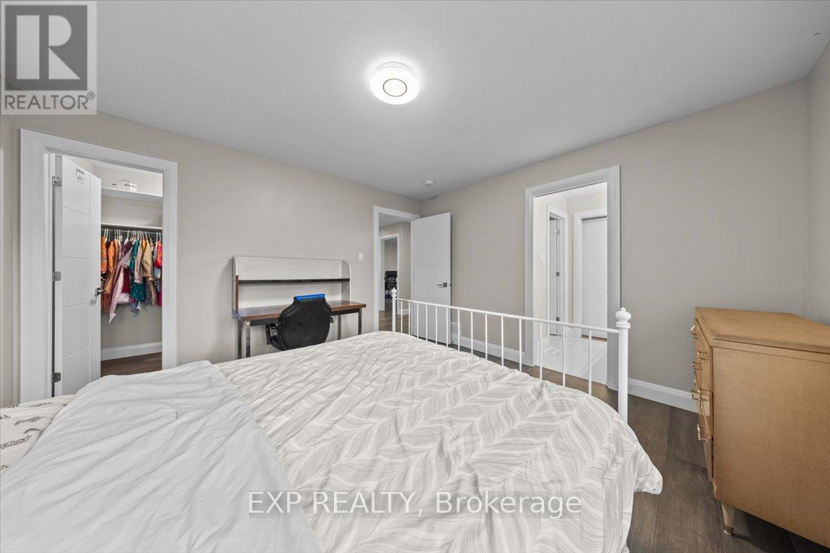 348 Abbeydale Circle, Ottawa, Ontario  K2K 0E9 - Photo 25 - X12662442