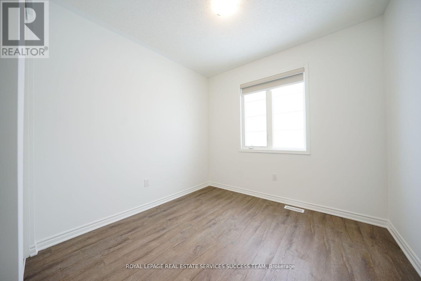 1327 Copley Court, Milton, Ontario  L9E 2E6 - Photo 14 - W12740110