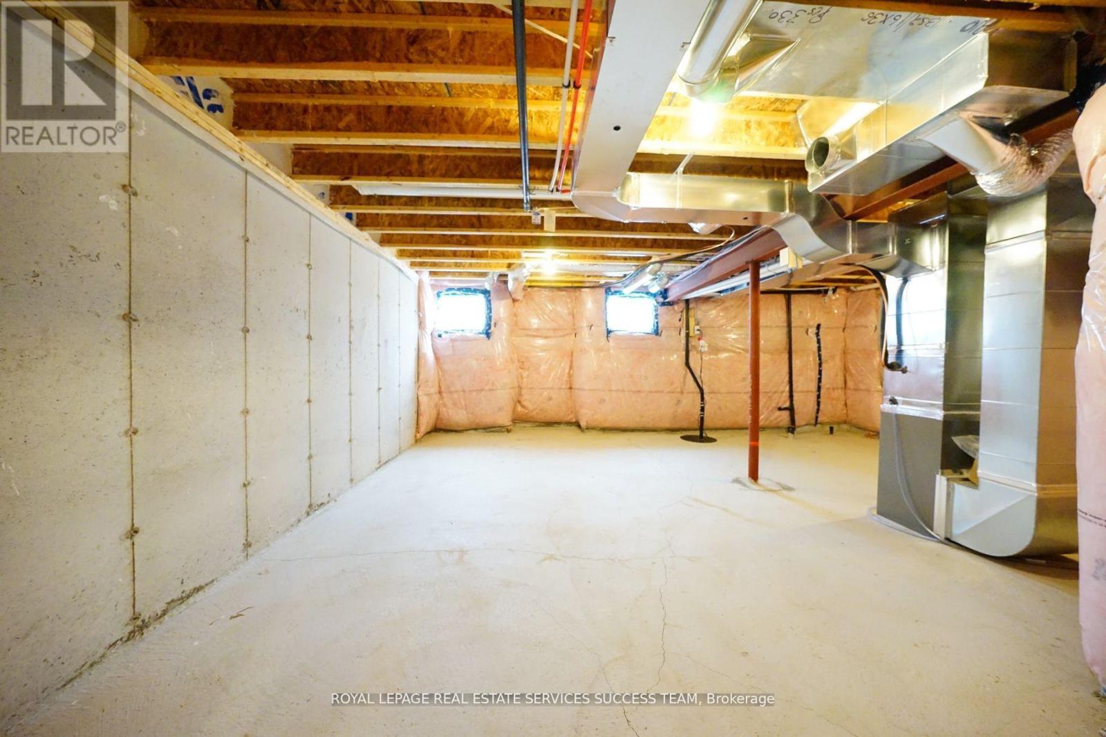 1327 Copley Court, Milton, Ontario  L9E 2E6 - Photo 19 - W12740110