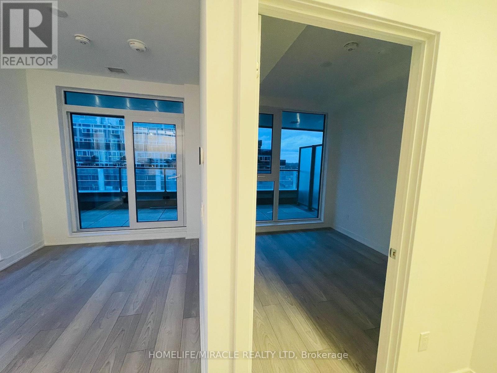 628 - 1007 The Queensway, Toronto, Ontario  M8Z 0H4 - Photo 8 - W12740118