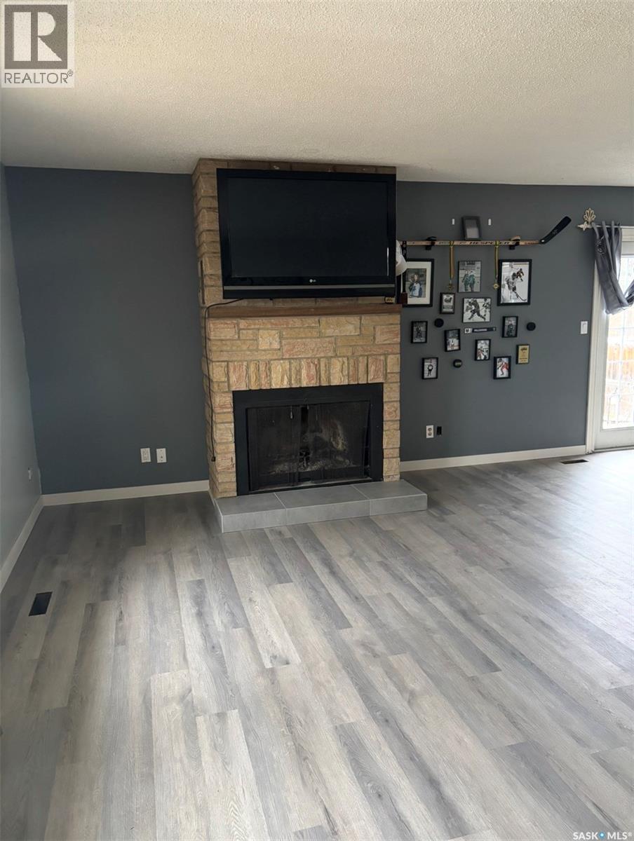 511 6th Avenue, Cudworth, Saskatchewan  S0K 1B0 - Photo 4 - SK021211