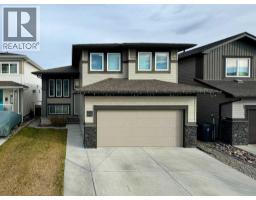 317 Moonlight Way W, Lethbridge, Alberta