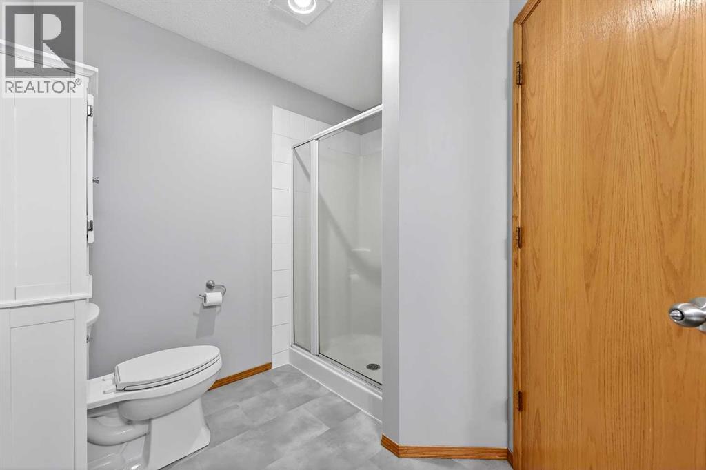 1336 Meadowbrook Drive Se, Airdrie, Alberta  T4A 2B3 - Photo 25 - A2279536