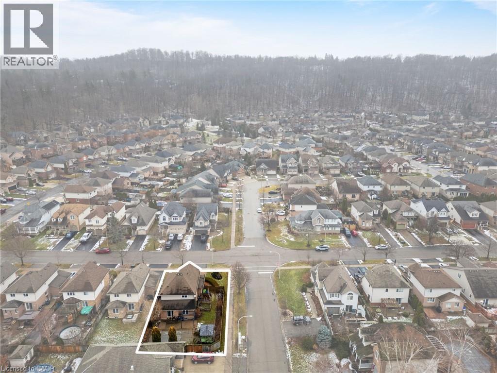 83 Udell Way, Grimsby, Ontario  L3M 5K9 - Photo 2 - 40801504