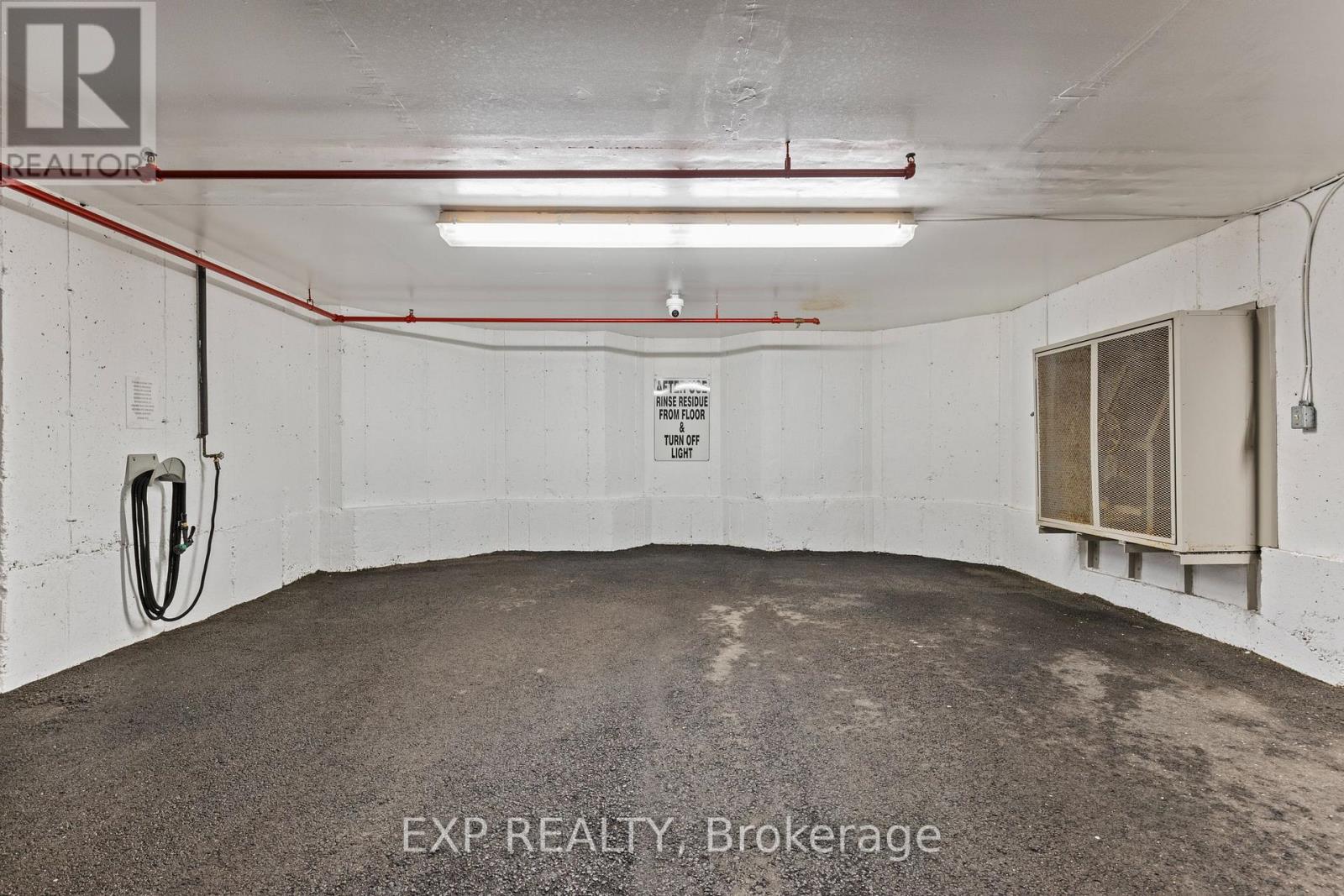 301 - 990 Golf Links Road, Hamilton, Ontario  L9K 1J8 - Photo 28 - X12740154