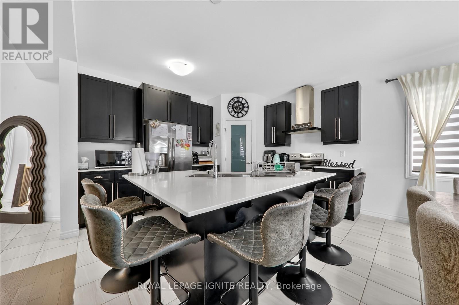 94 Cooke Avenue, Brantford, Ontario  N3T 0T3 - Photo 8 - X12740186