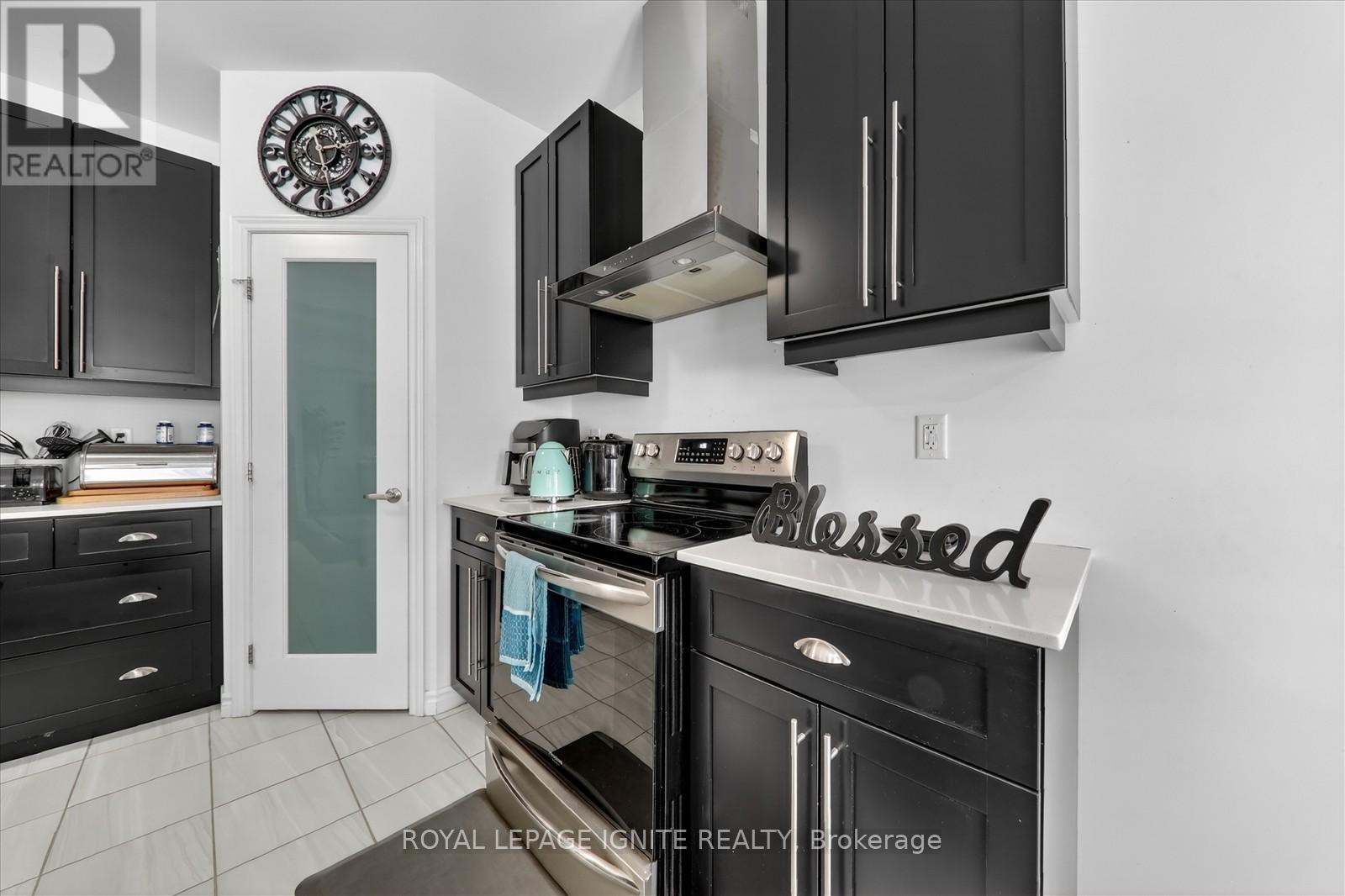 94 Cooke Avenue, Brantford, Ontario  N3T 0T3 - Photo 9 - X12740186