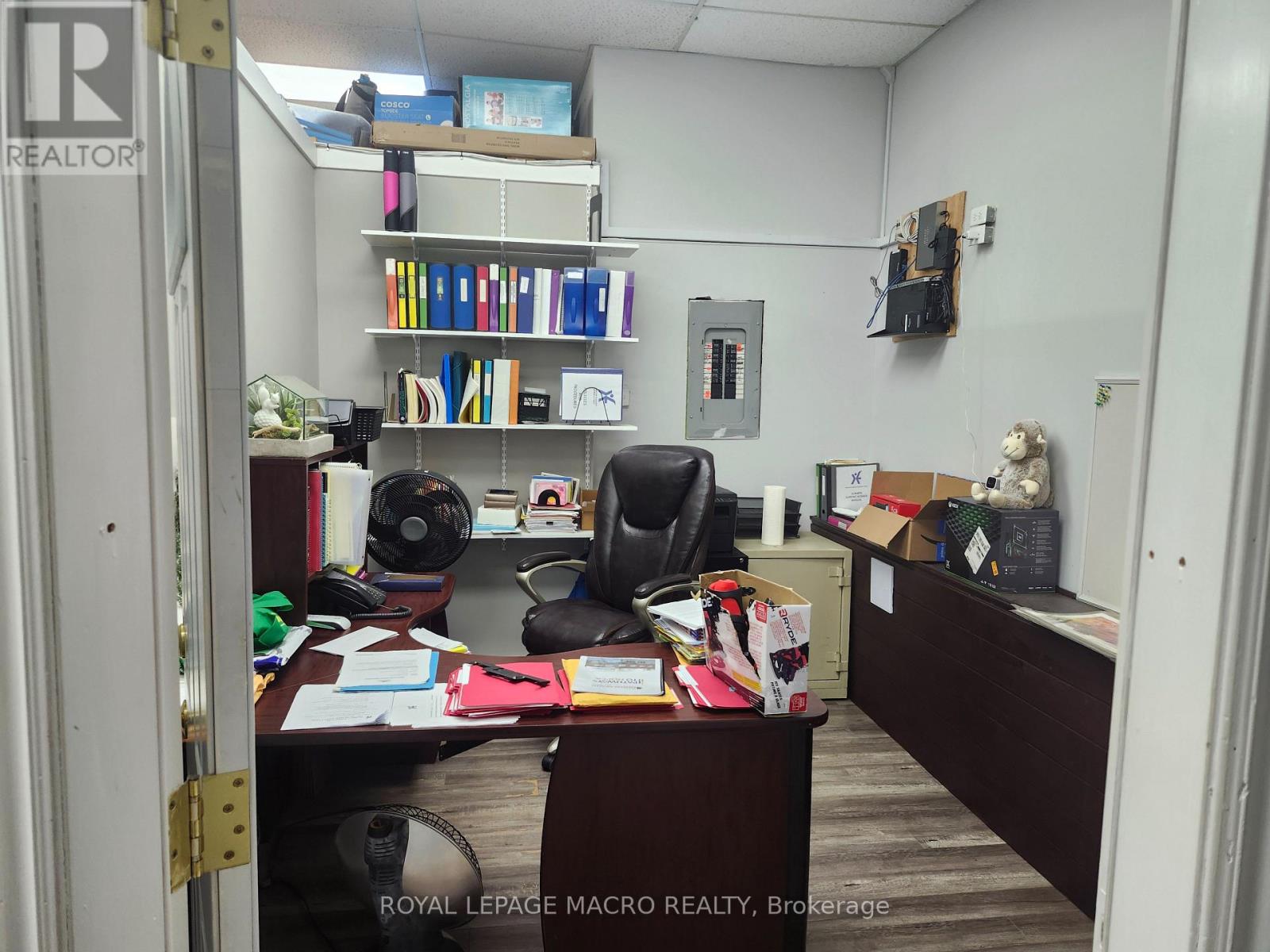 3 - 1022 Barton Street E, Hamilton, Ontario  L8L 3E4 - Photo 10 - X12740194